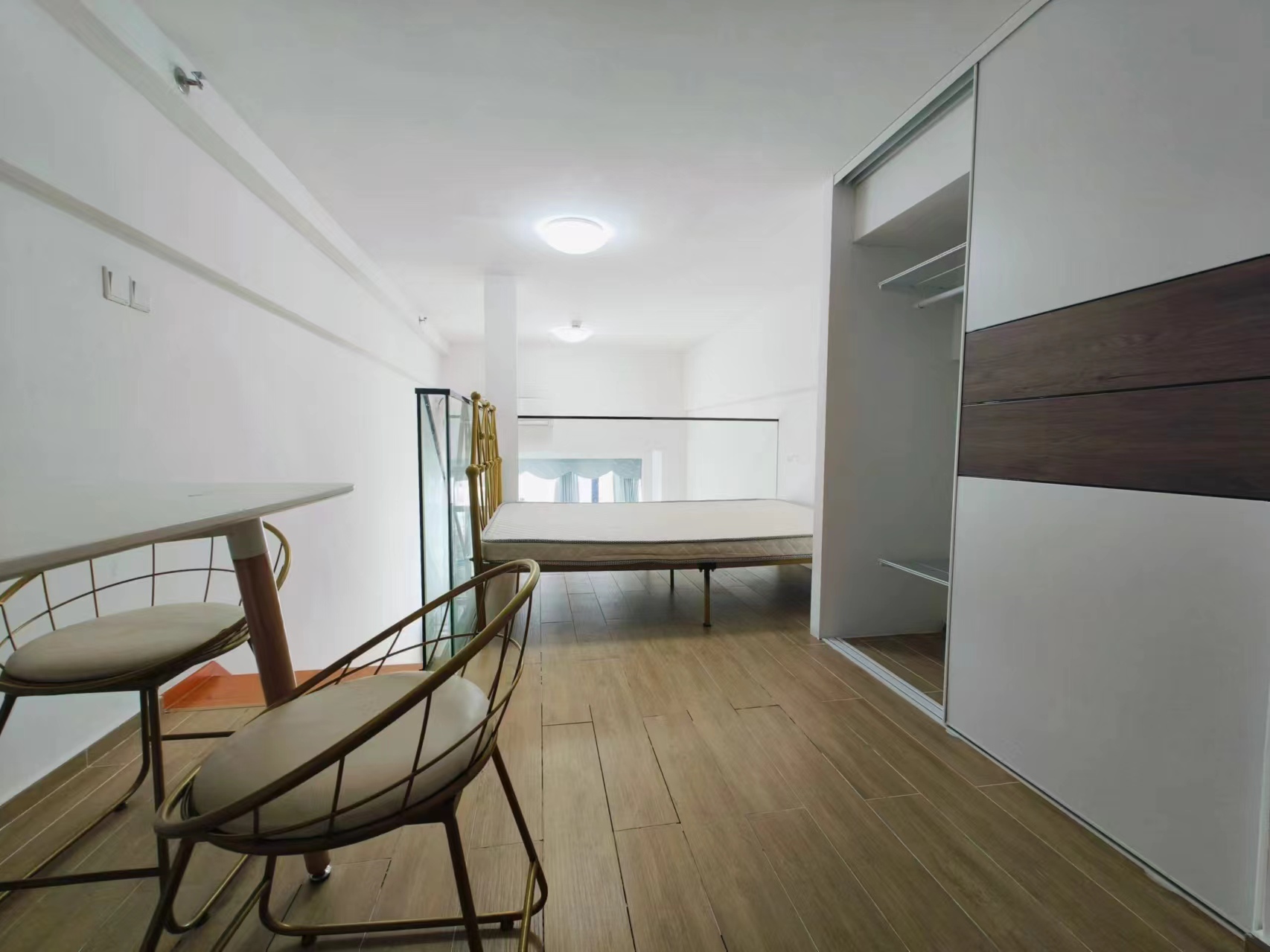 保利中央海岸三期熙园 1室1厅1卫 1600.0元/月 保利中央海岸三期熙园 1室1厅1卫 1600.0元/月室内图