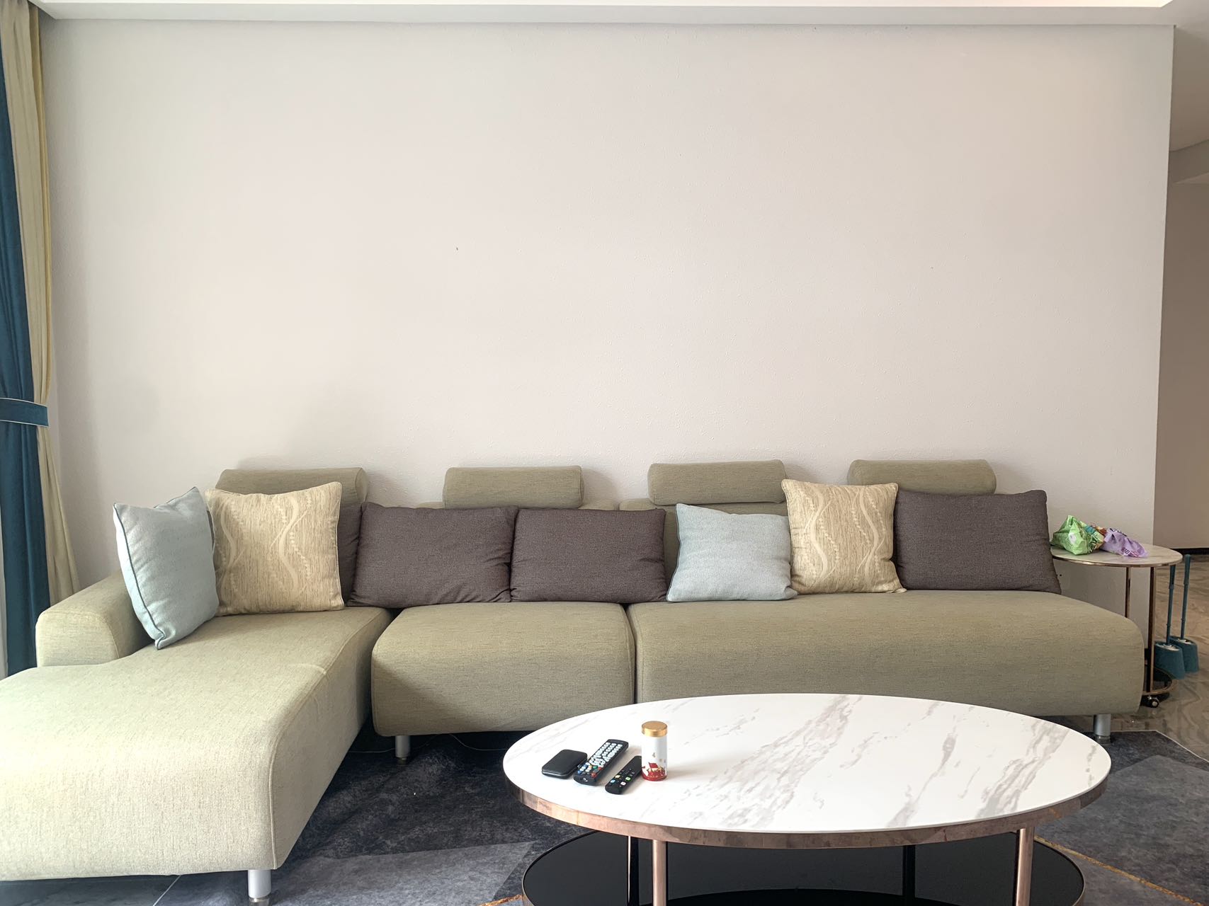 海航豪庭北苑 3室2厅3卫 11000.0元/月 海航豪庭北苑 3室2厅3卫 11000.0元/月室内图