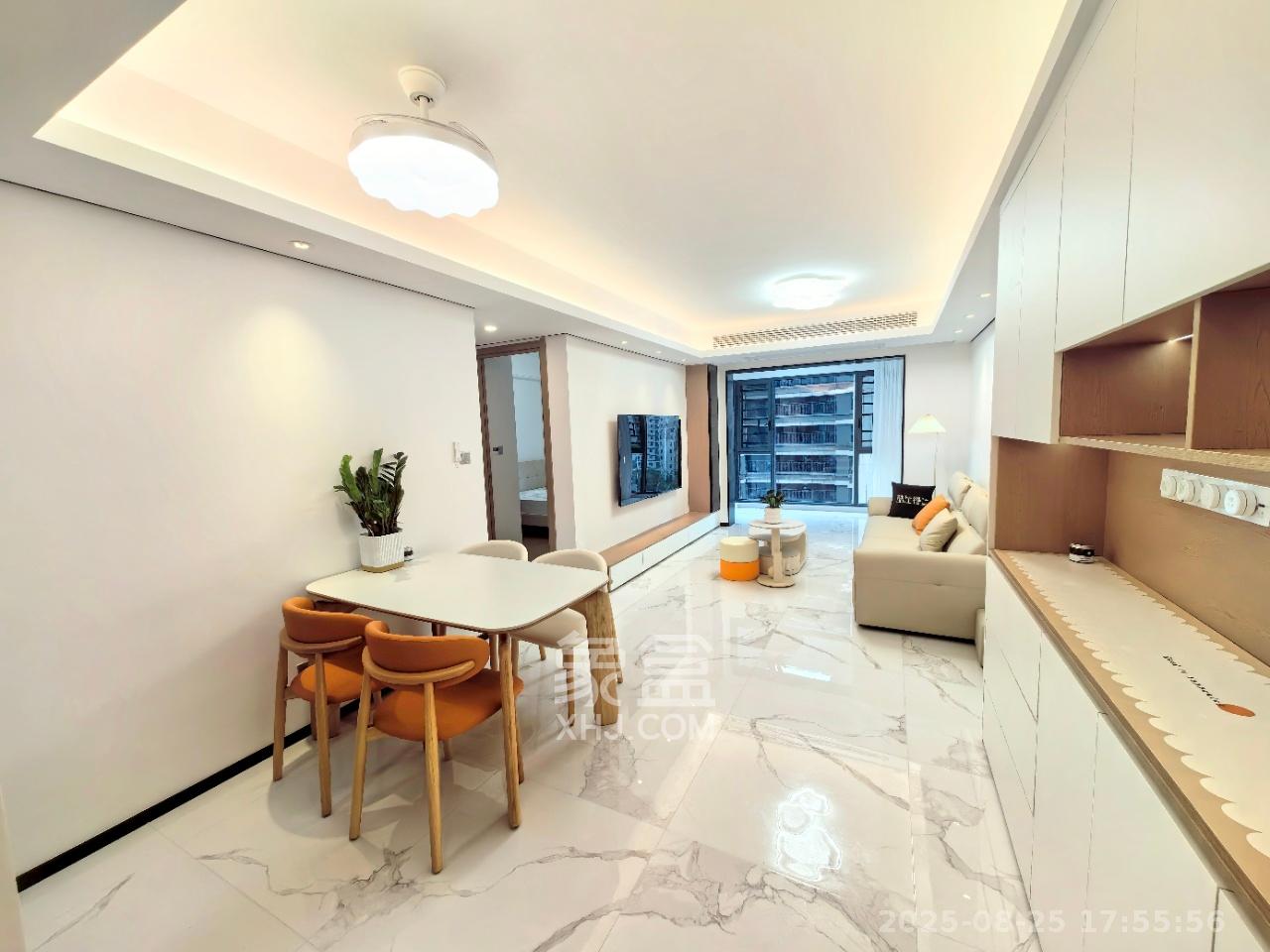 中海麓山境南区 3室2厅2卫 3000.00元/月 中海麓山境南区 3室2厅2卫 3000.00元/月室内图