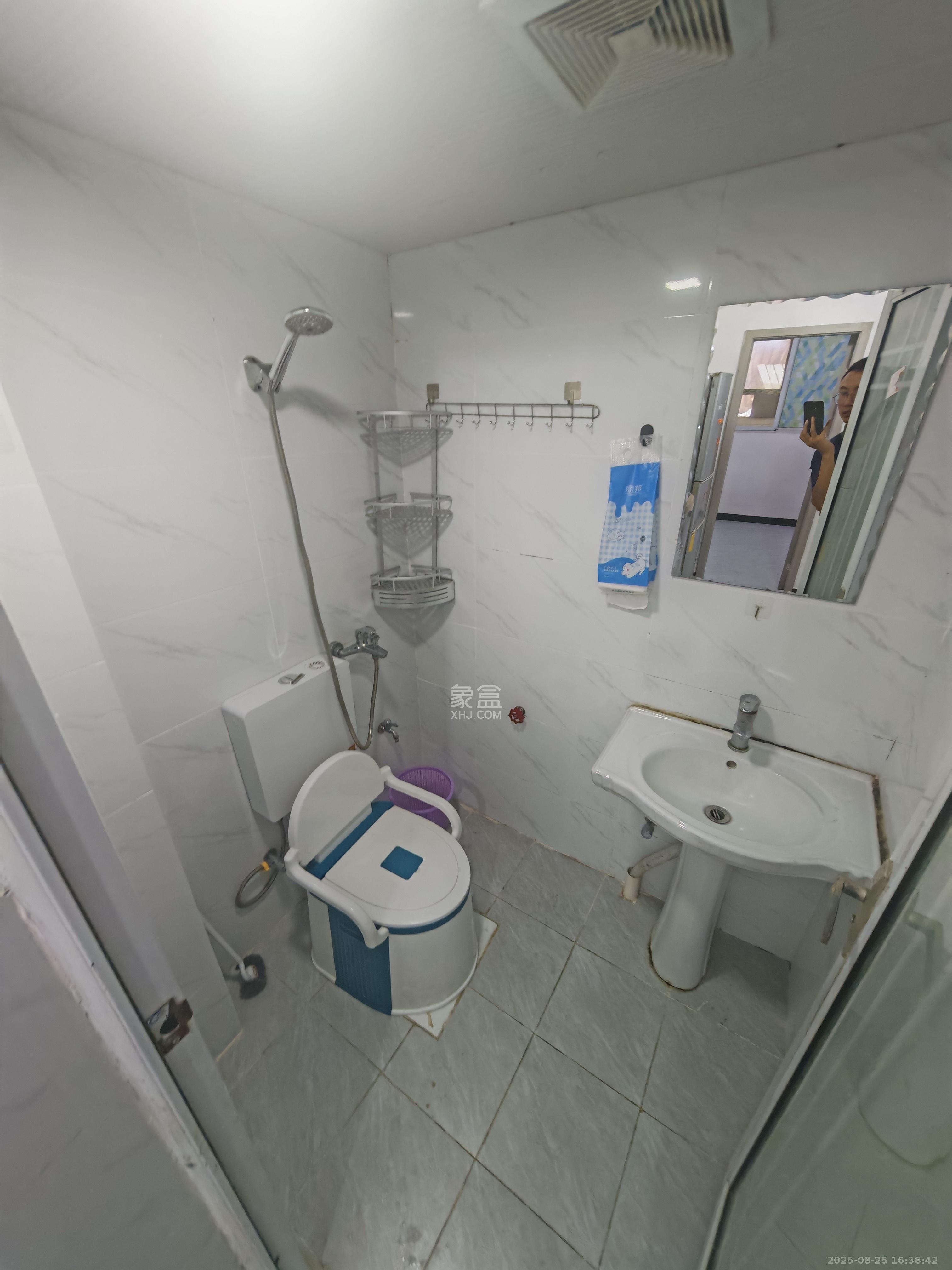 大众公寓（人人家宿舍）  2室1厅1卫    1500.0元/月室内图