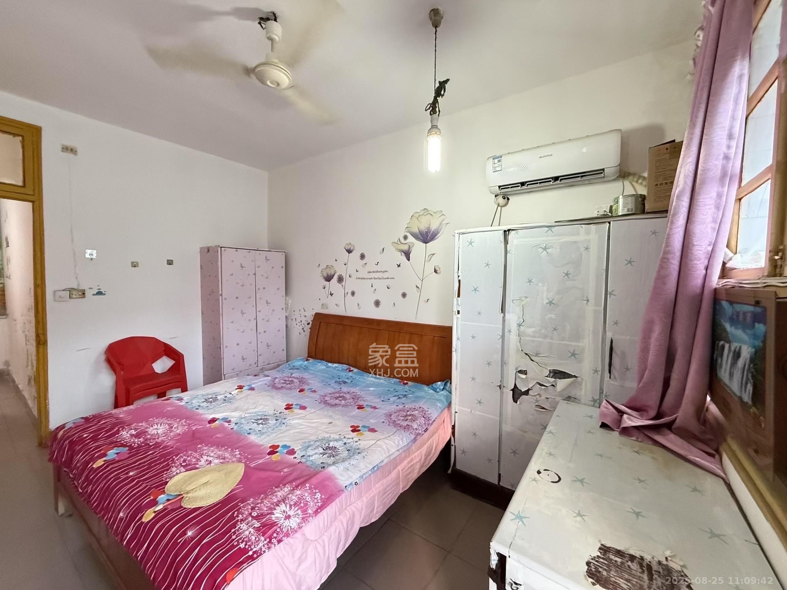 四端里散盘 1室0厅0卫 1500.0元/月 四端里散盘 1室0厅0卫 1500.0元/月室内图