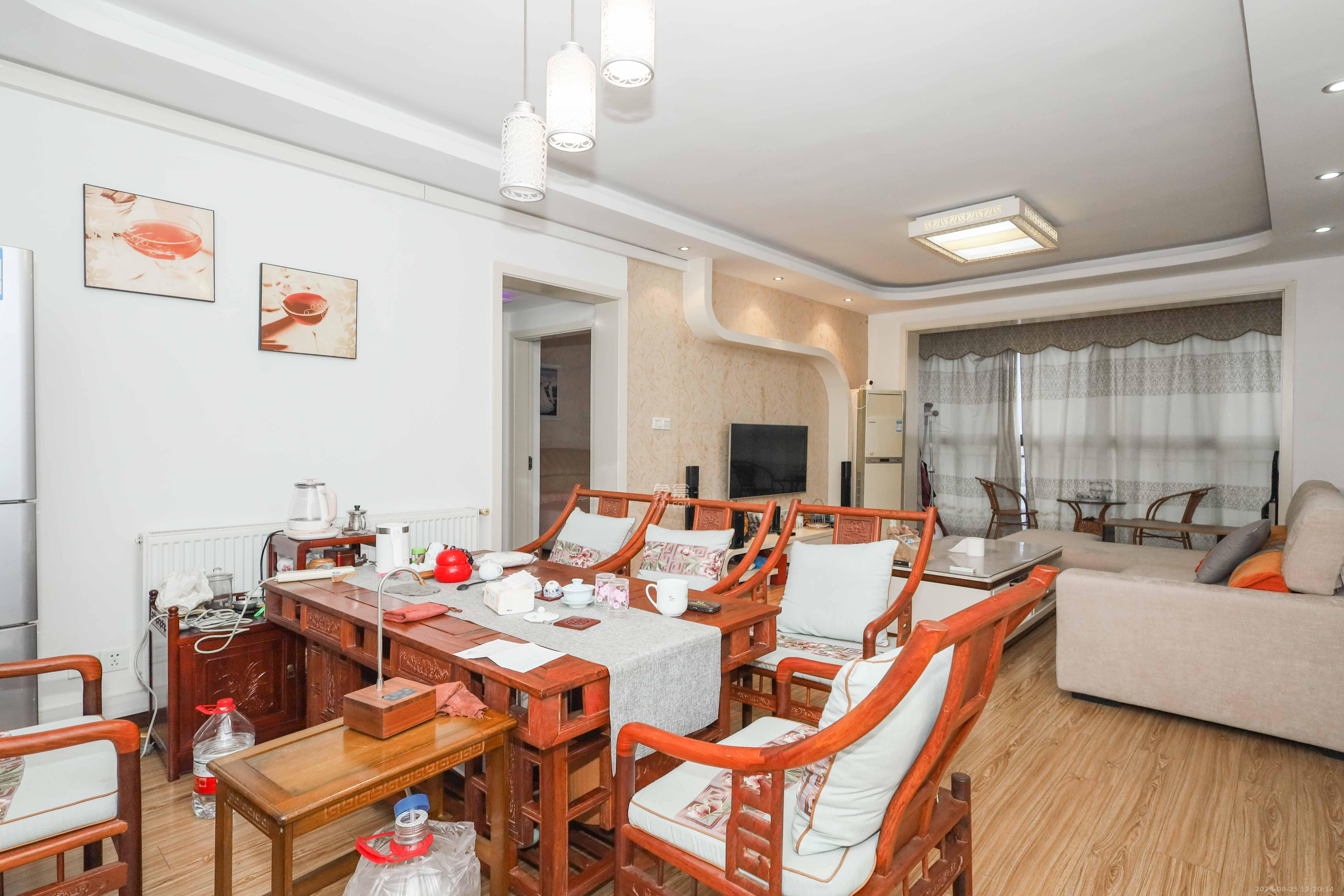 保利麓谷林语B区  3室2厅1卫    85.0万其他