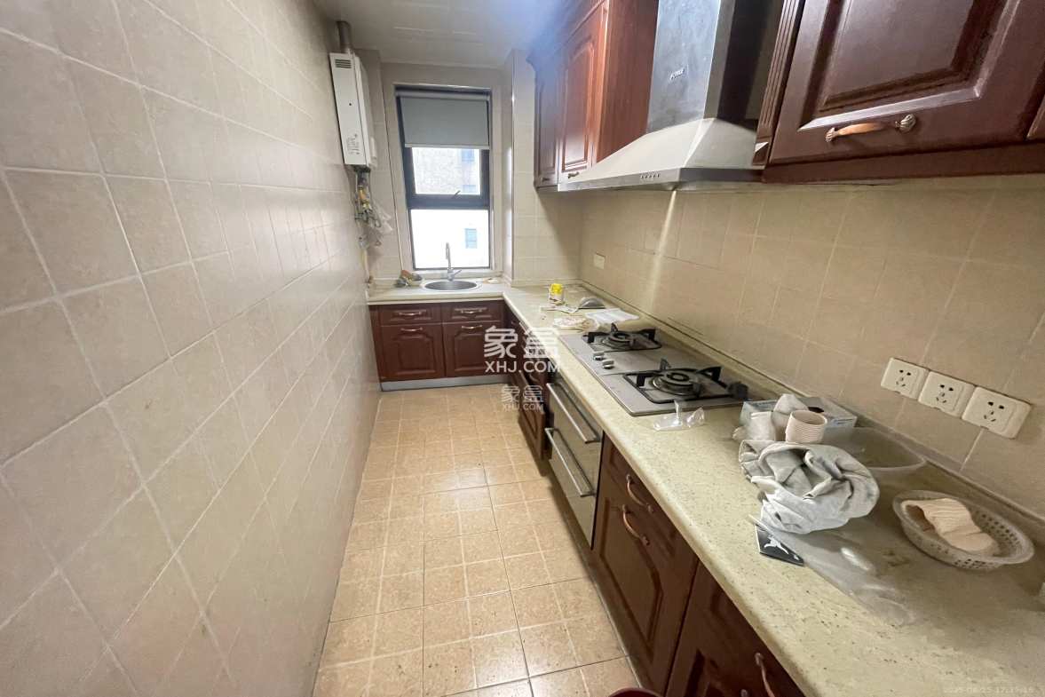 北京御园一二期(国泰嘉园) 3室2厅2卫 3000.0元/月 北京御园一二期(国泰嘉园) 3室2厅2卫 3000.0元/月室内图