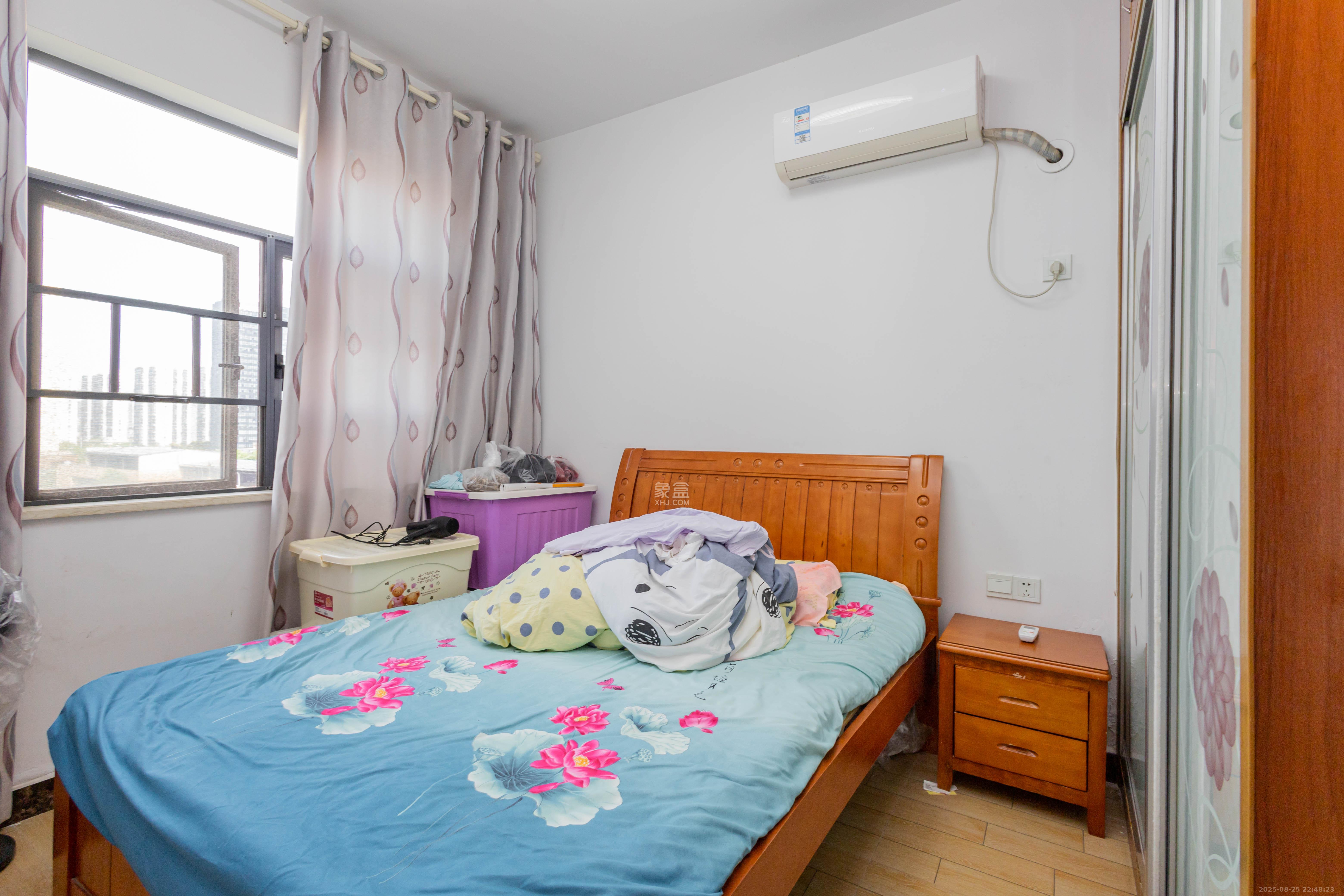 中交中央公园D2区 2室1厅1卫 92.0万 中交中央公园D2区 2室1厅1卫 92.0万卧室