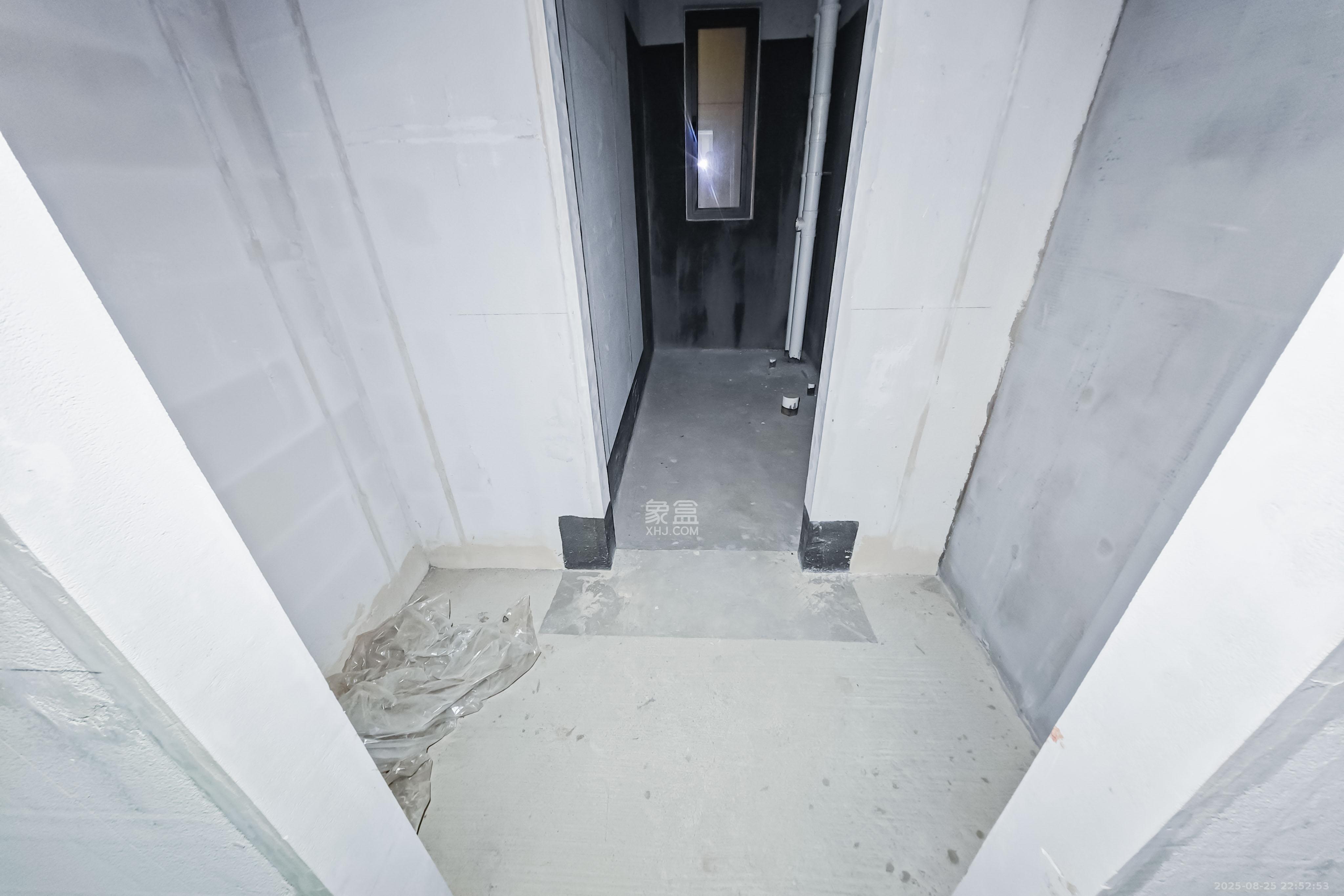 中天星耀城 3室2厅2卫 104.0万 中天星耀城 3室2厅2卫 104.0万其他