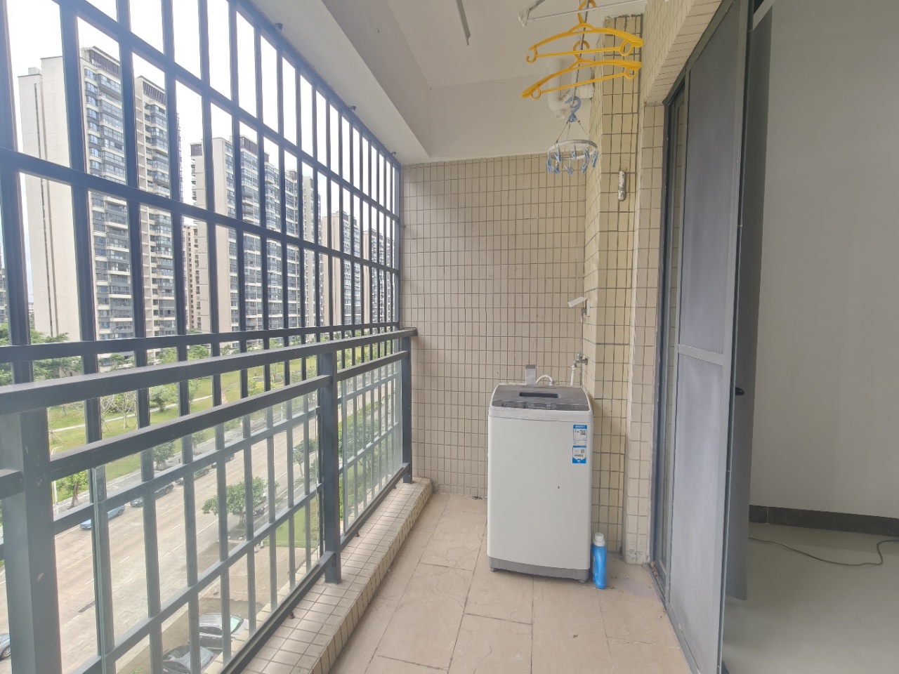 蓝城印象 1室2厅1卫 2200.0元/月 蓝城印象 1室2厅1卫 2200.0元/月室内图