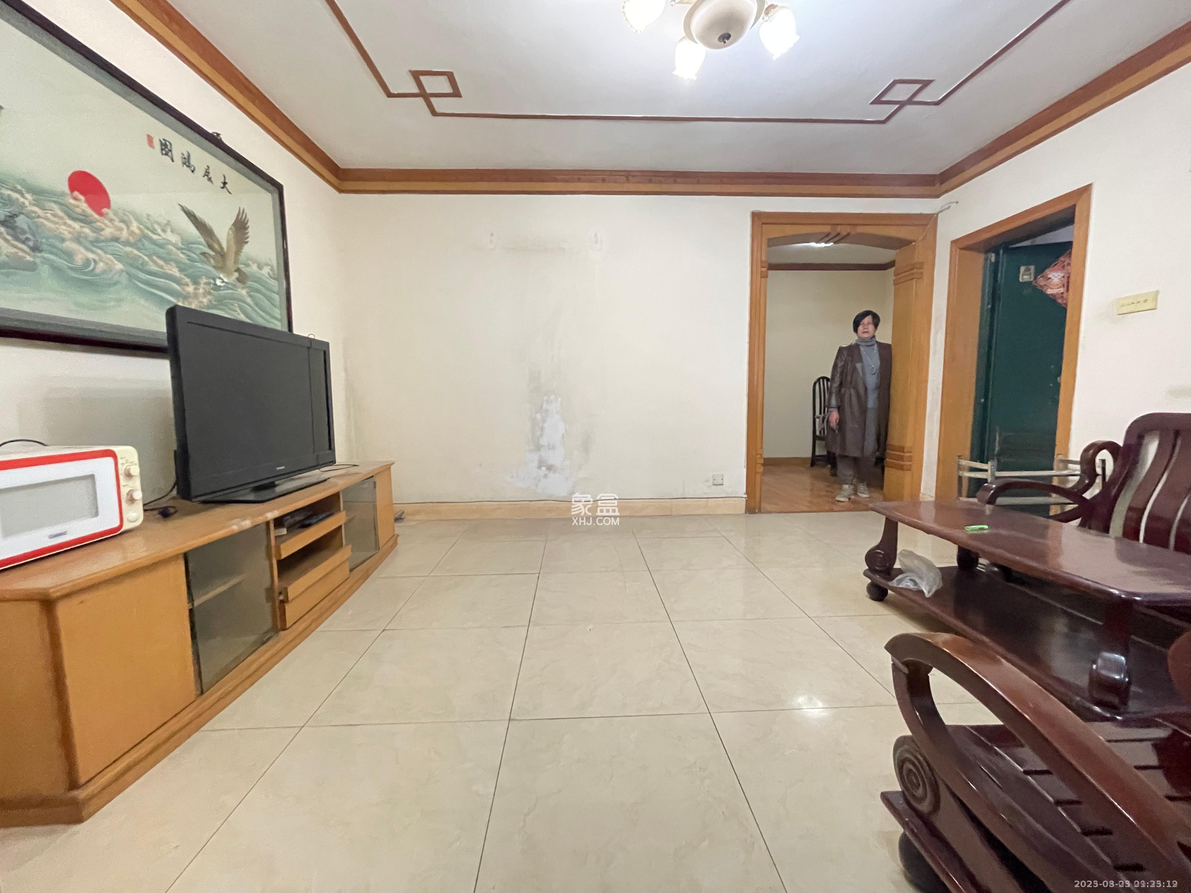 化油器厂宿舍 2室1厅1卫 1600.0元/月 化油器厂宿舍 2室1厅1卫 1600.0元/月室内图