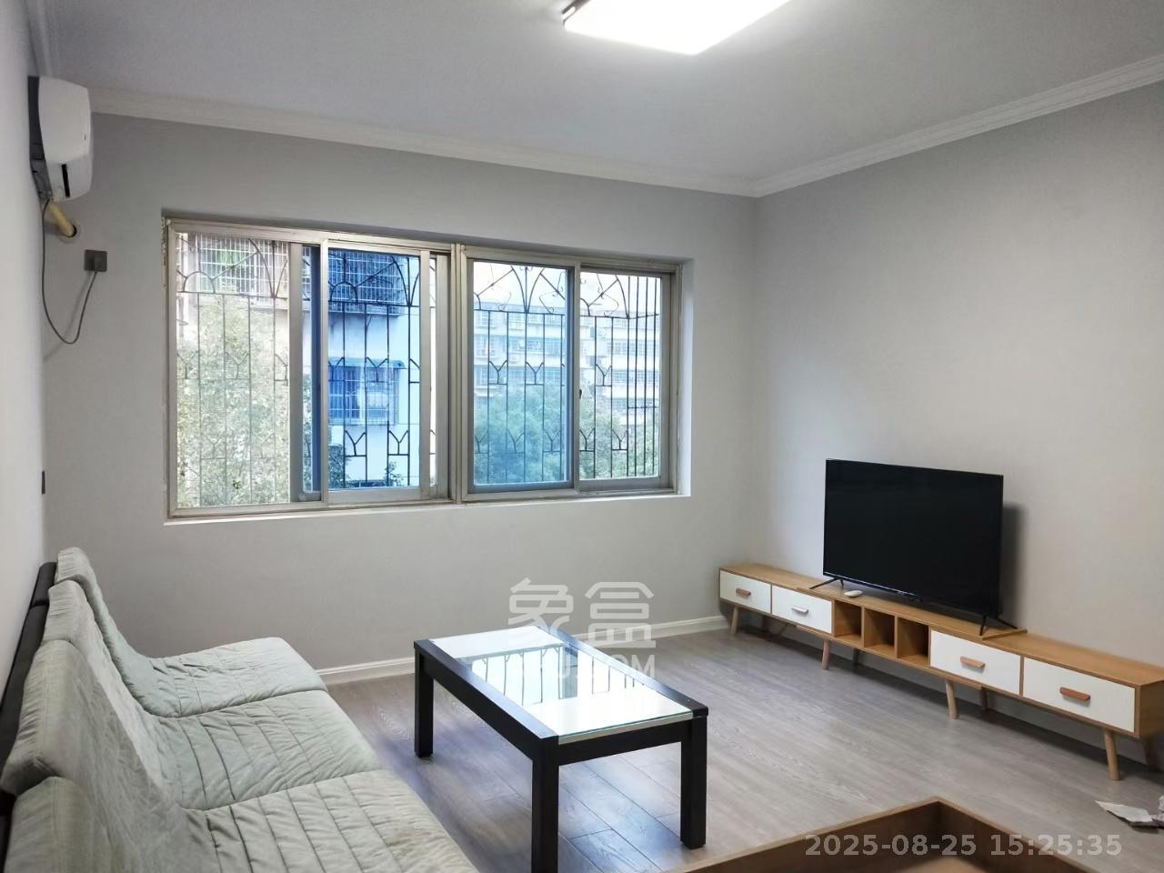 长沙市邮政宿舍（古汉邮局宿舍）  1室2厅1卫   2300.00元/月室内图