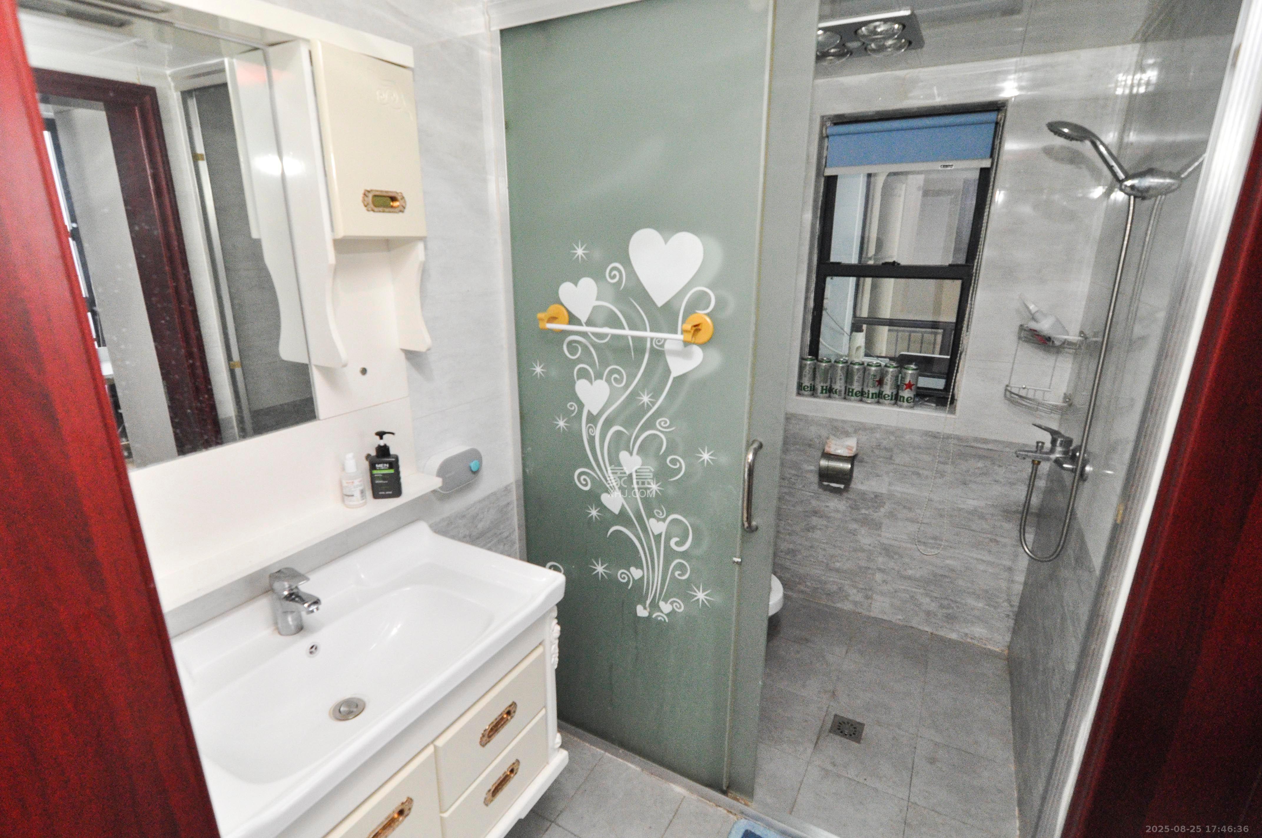 中建梅溪湖中心  3室2厅1卫    3200.0元/月 中建梅溪湖中心  3室2厅1卫    3200.0元/月室内图