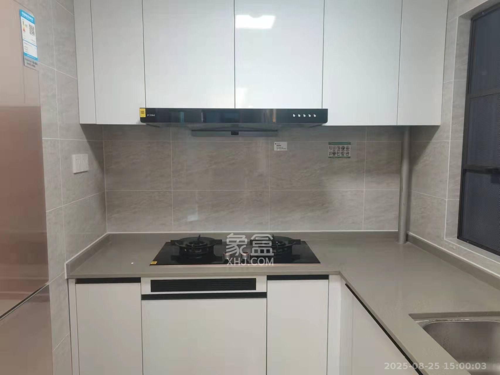 万科金色梦想C区  3室2厅2卫    3300.0元/月室内图