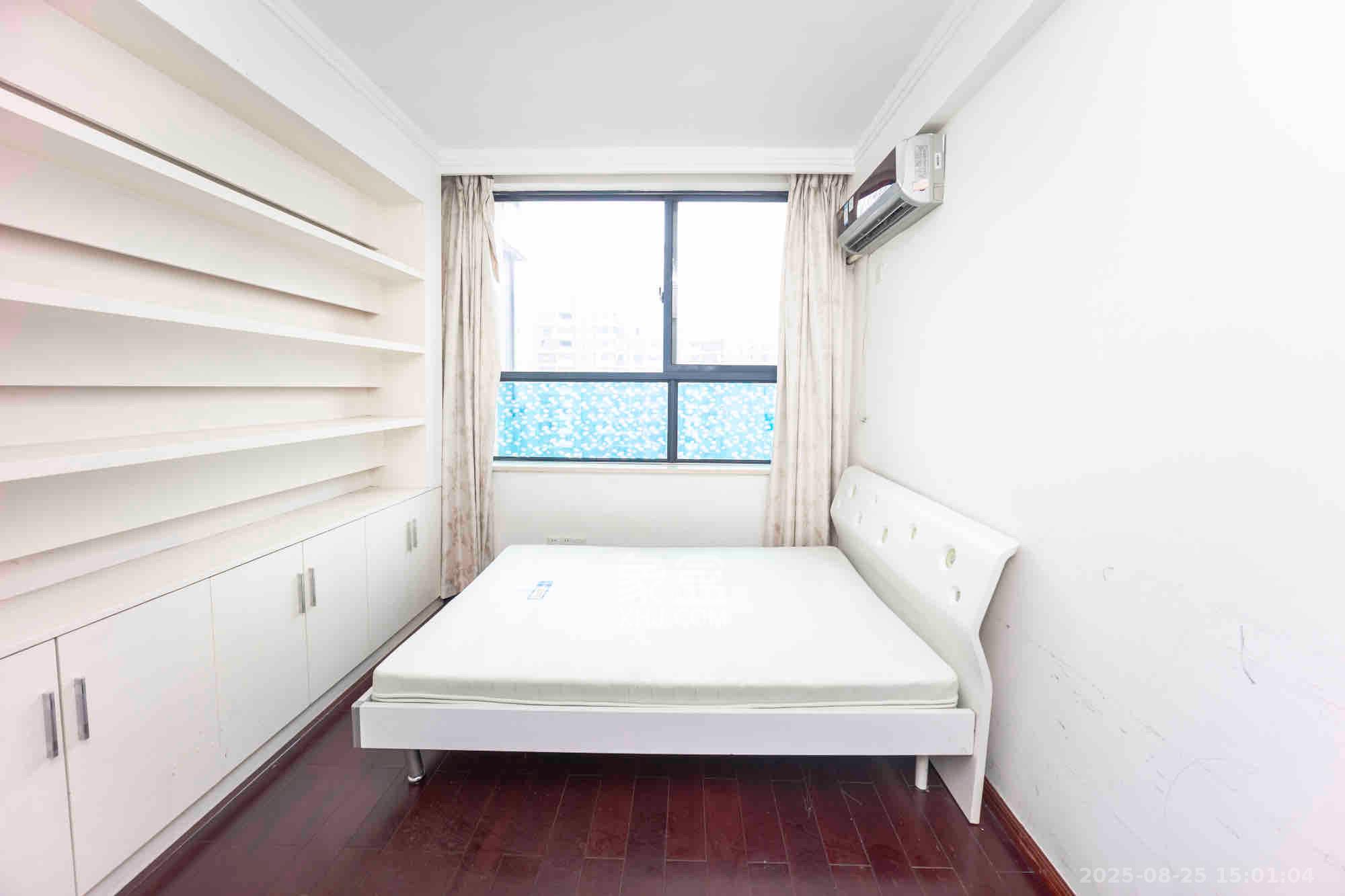 湘江世纪城星江苑  4室2厅2卫    4300.0元/月室内图