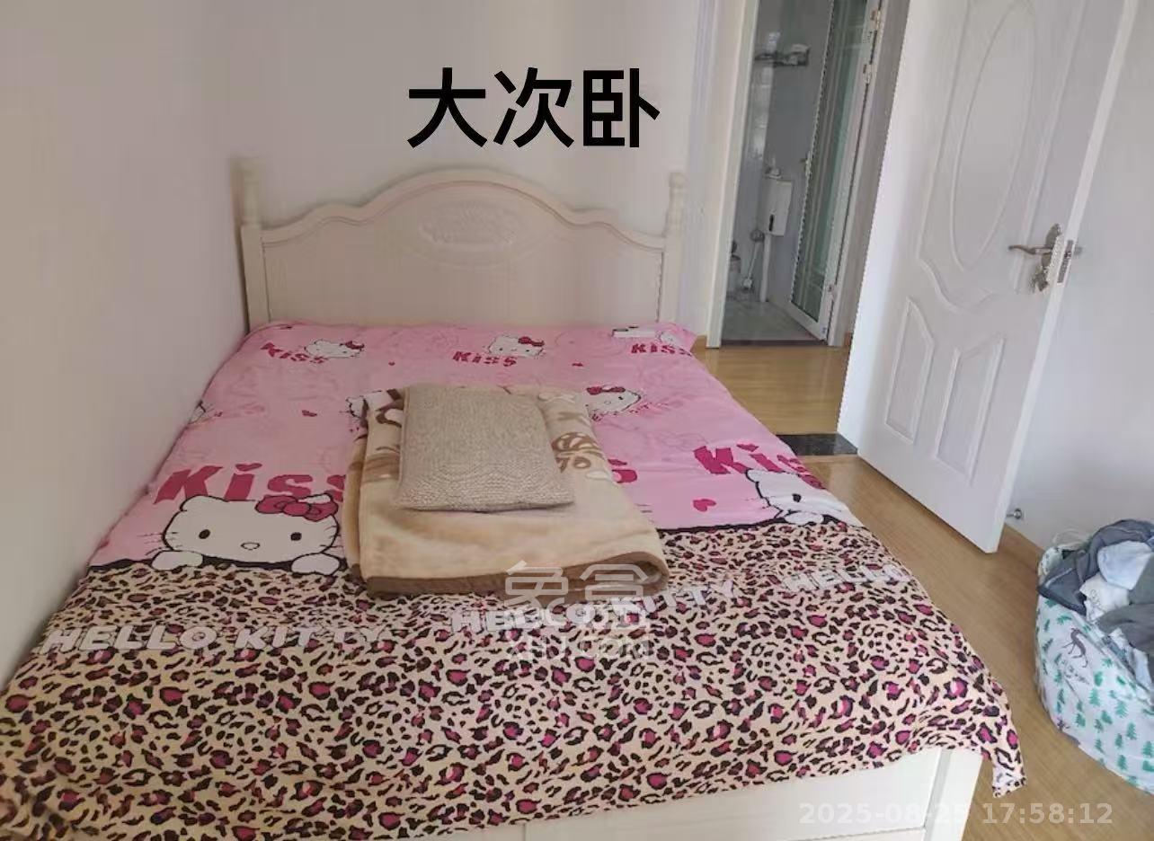 梅溪鑫苑名家  3室2厅1卫   2200.00元/月室内图