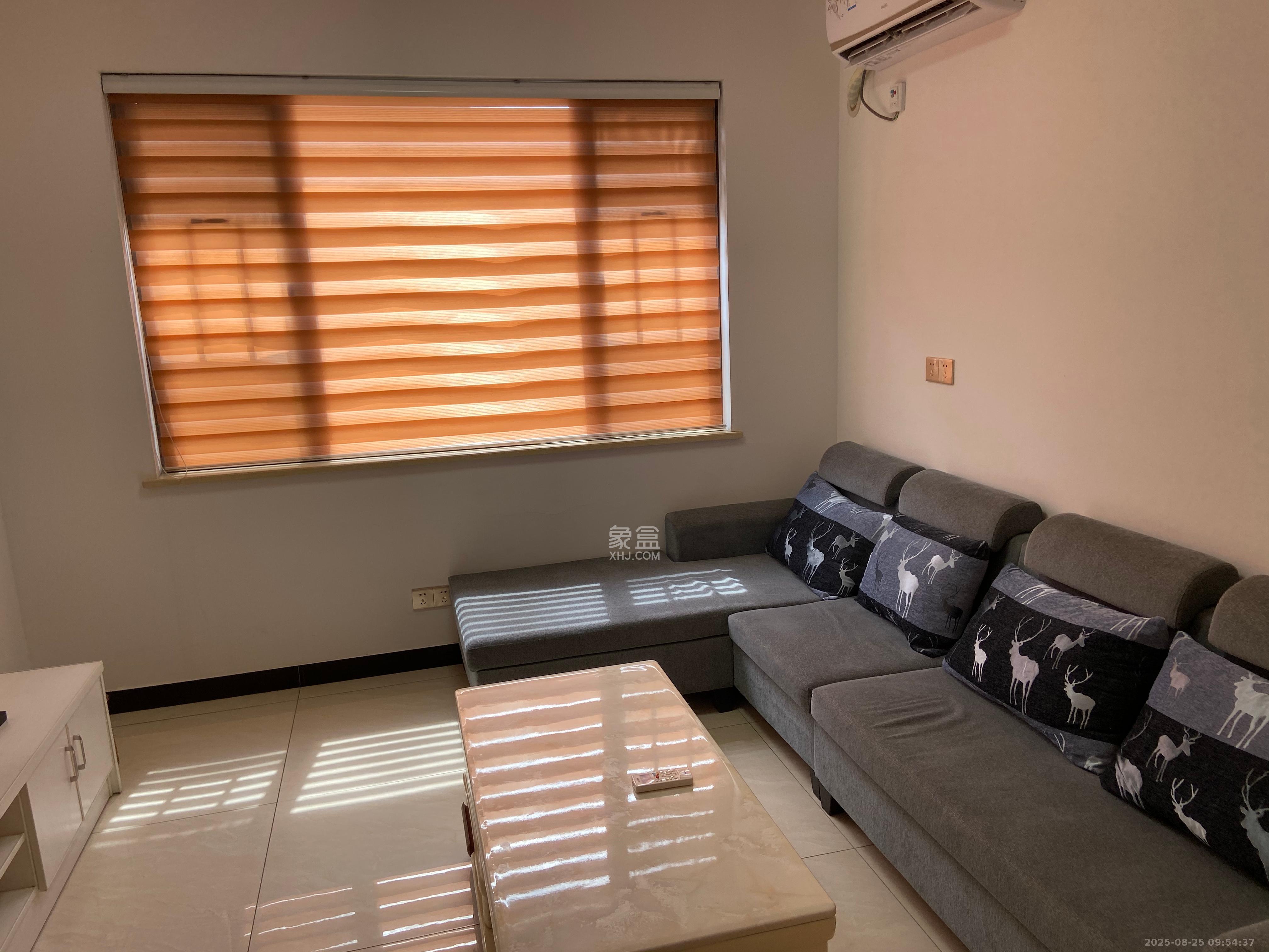 万里时代  2室2厅1卫    2700.0元/月 万里时代  2室2厅1卫    2700.0元/月室内图