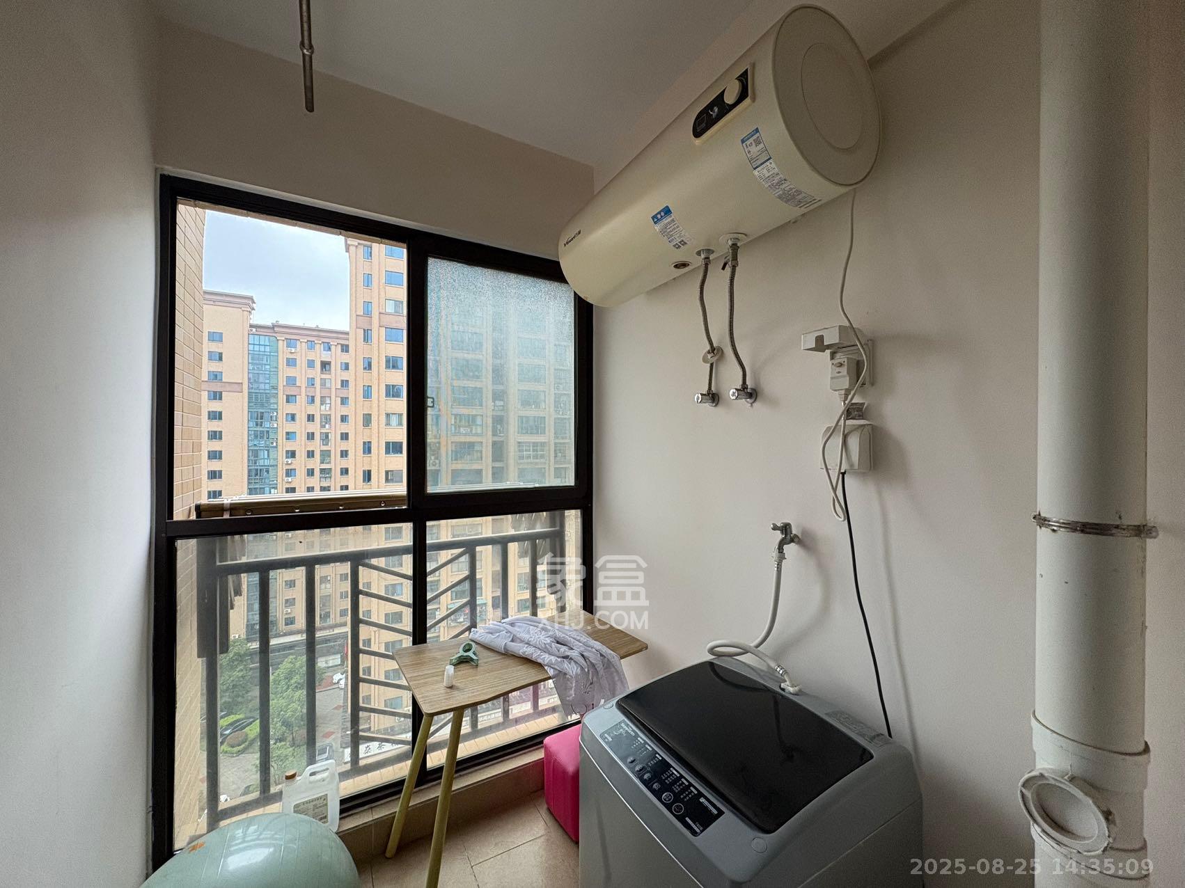 奥林匹克花园贡院二期 1室1厅1卫 1600.0元/月 奥林匹克花园贡院二期 1室1厅1卫 1600.0元/月室内图