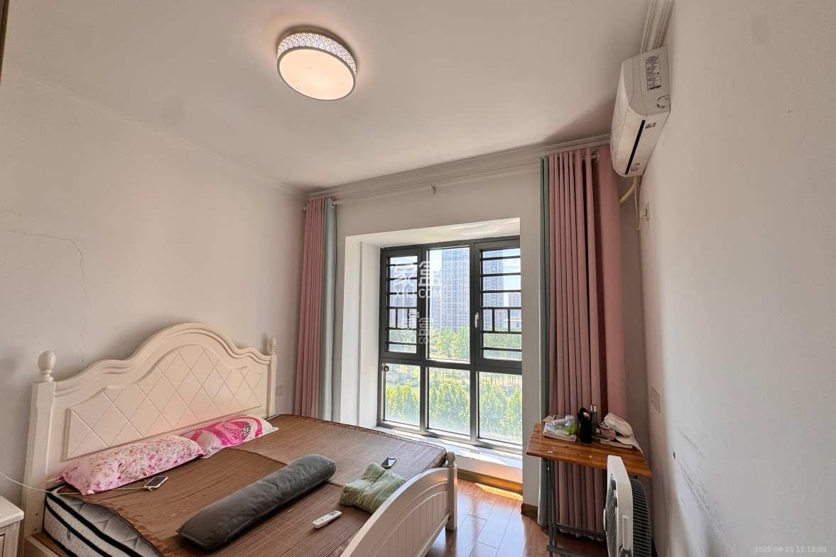 兰亭湾畔  4室1厅1卫    3200.0元/月 兰亭湾畔  4室1厅1卫    3200.0元/月室内图