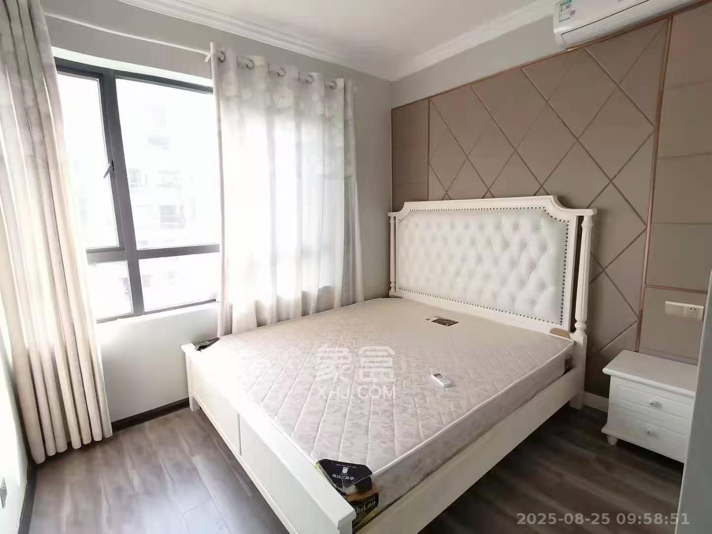 中信文化广场(中信新城二期)  2室1厅1卫    2000.0元/月 中信文化广场(中信新城二期)  2室1厅1卫    2000.0元/月室内图