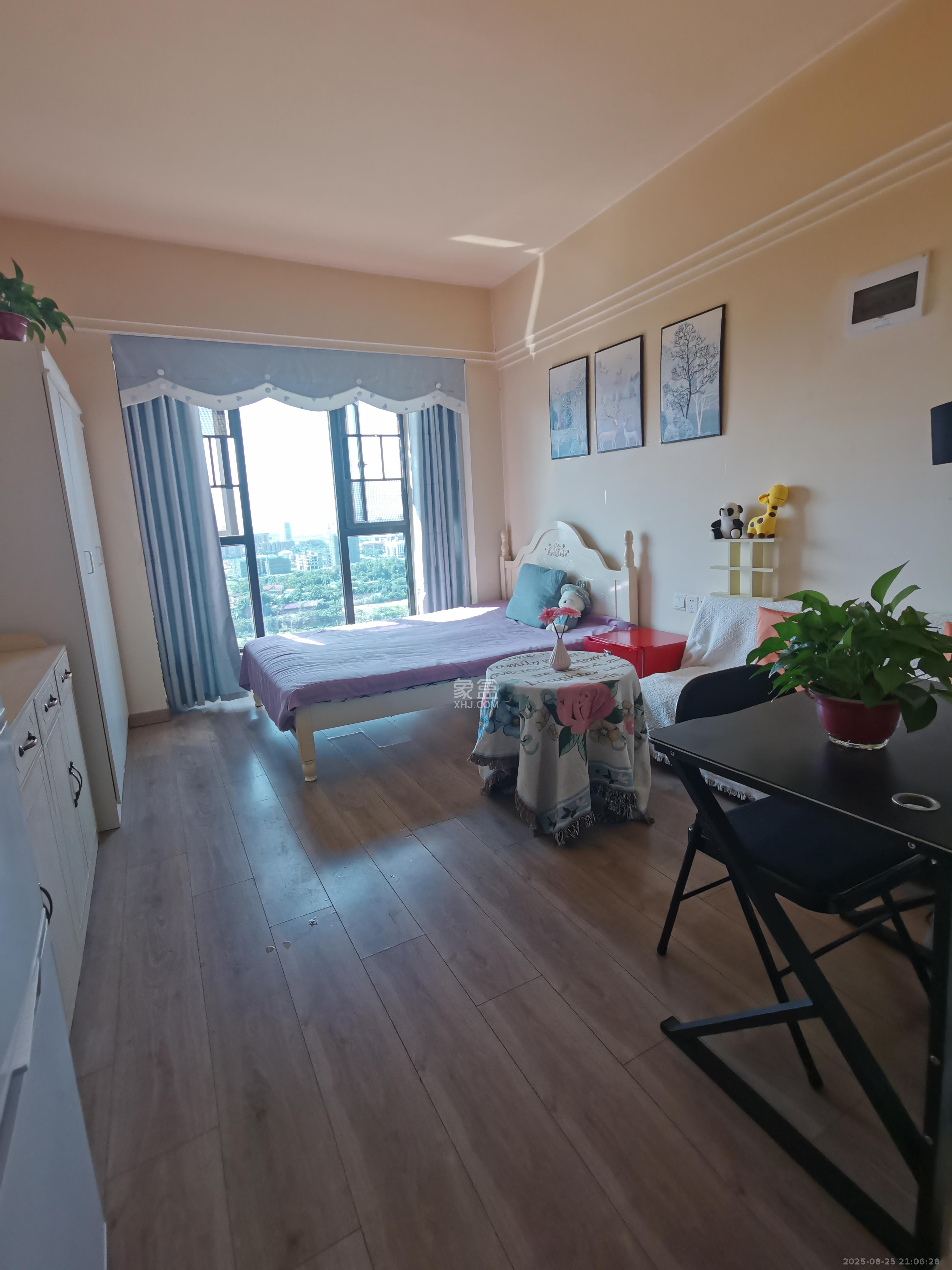 新城和樾(新城和樾公馆)  1室1厅1卫    1200.0元/月 新城和樾(新城和樾公馆)  1室1厅1卫    1200.0元/月室内图