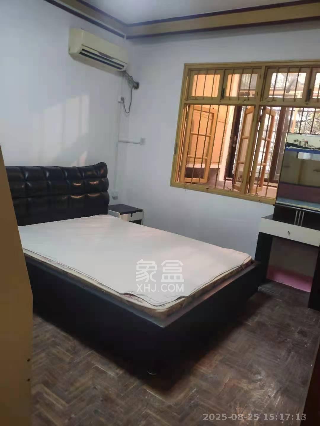 中国人民财产股份公司宿舍（人民保险公司宿舍）  2室1厅1卫    1600.0元/月室内图