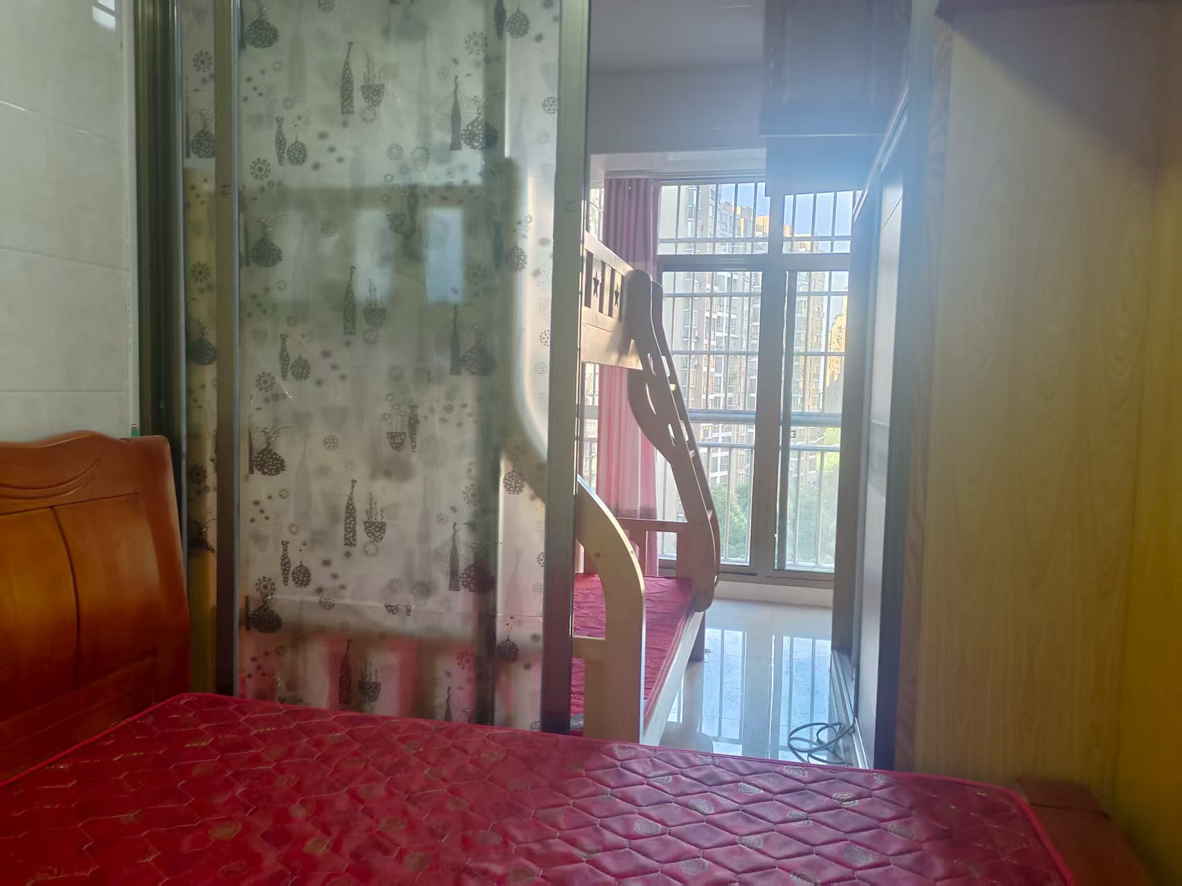 香格里拉  1室1厅1卫    800.0元/月室内图