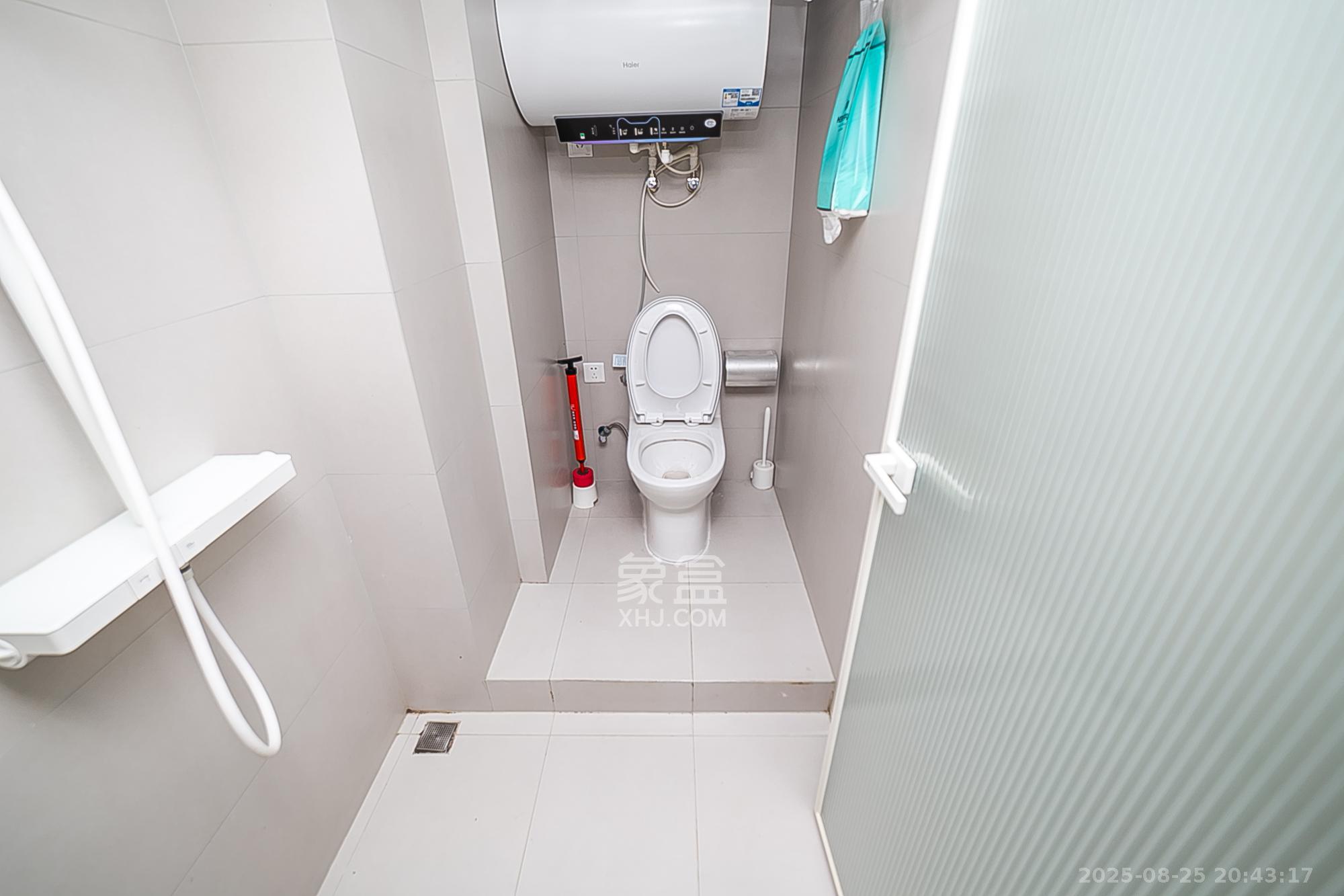 卓越江岸  1室1厅1卫    41.0万 卓越江岸  1室1厅1卫    41.0万其他