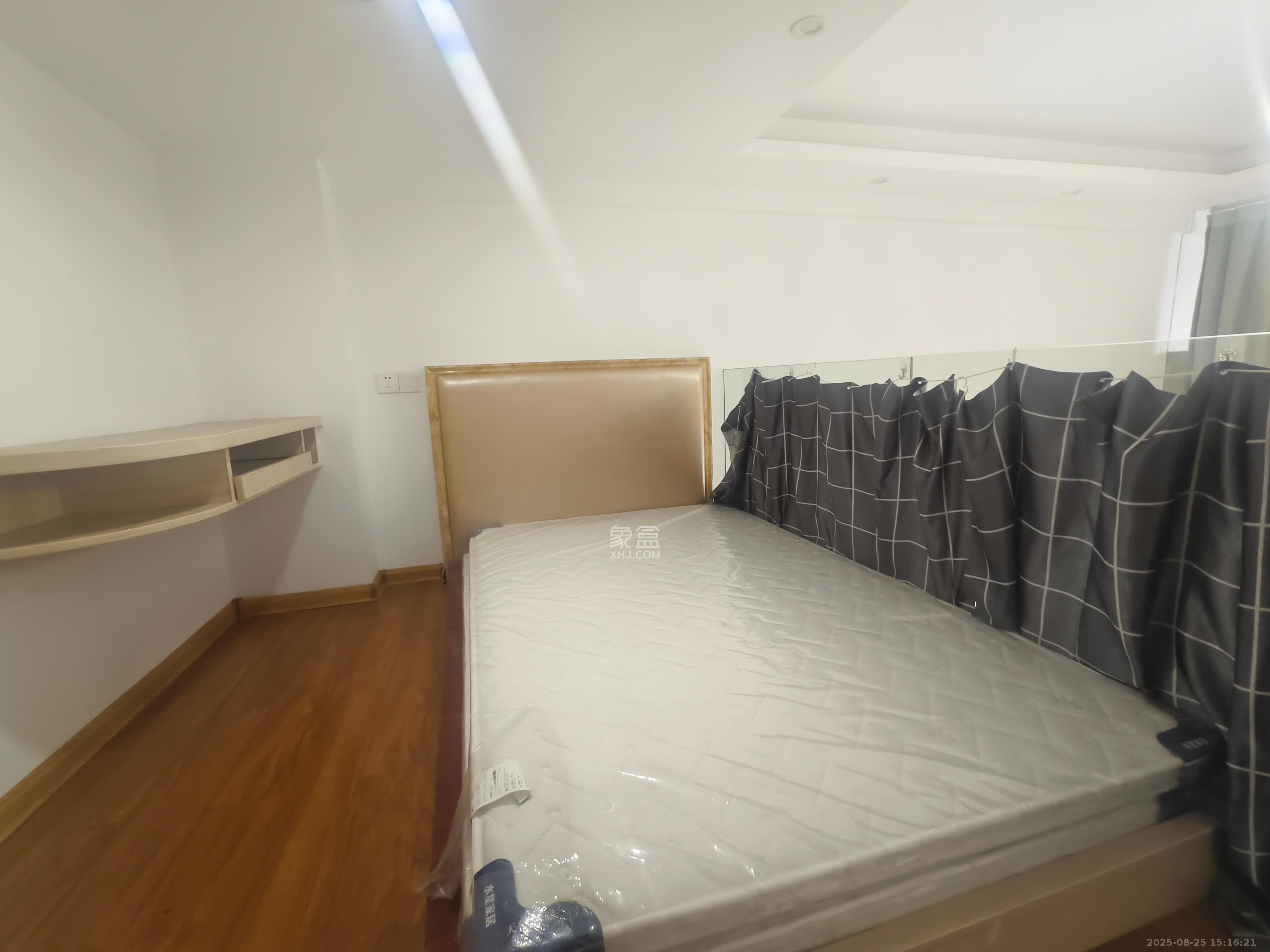 艾美潇湘 1室1厅1卫 1400.0元/月 艾美潇湘 1室1厅1卫 1400.0元/月室内图