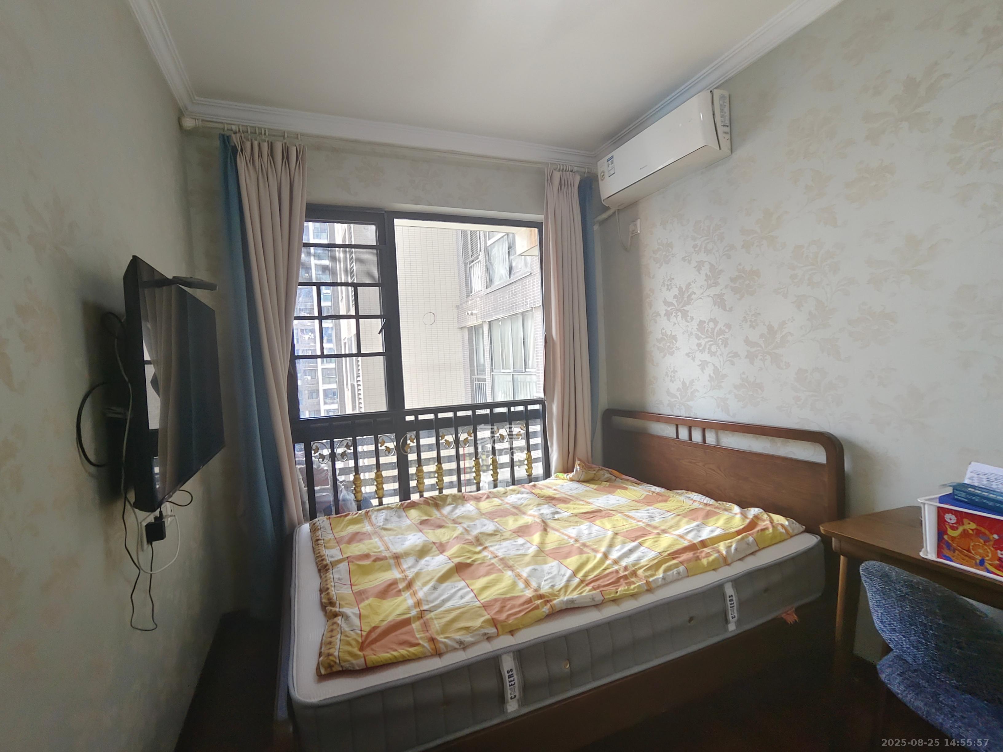 融科东南海  3室2厅2卫    3500.0元/月 融科东南海  3室2厅2卫    3500.0元/月室内图