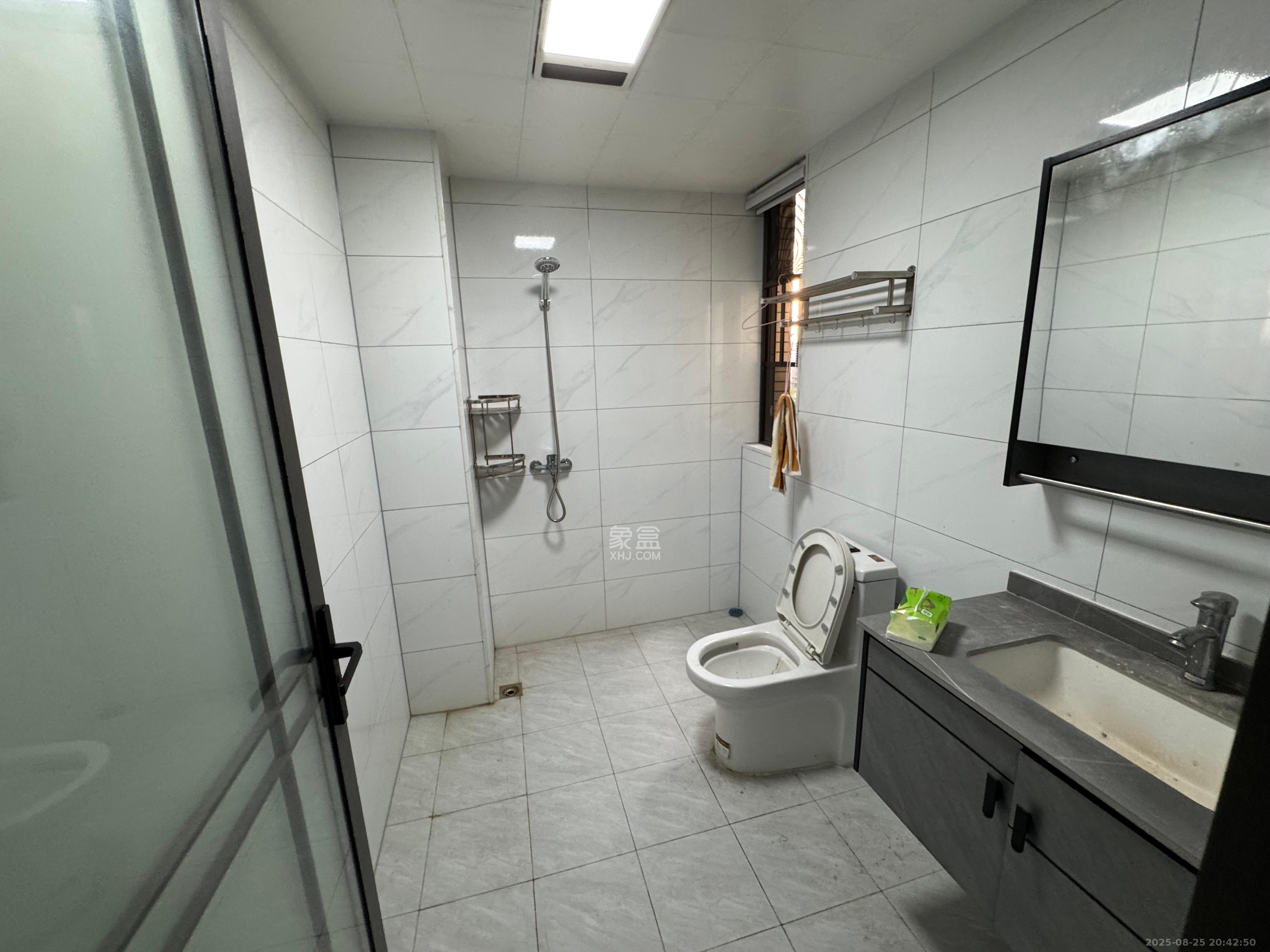 梅溪正荣府  4室2厅2卫    3300.0元/月室内图