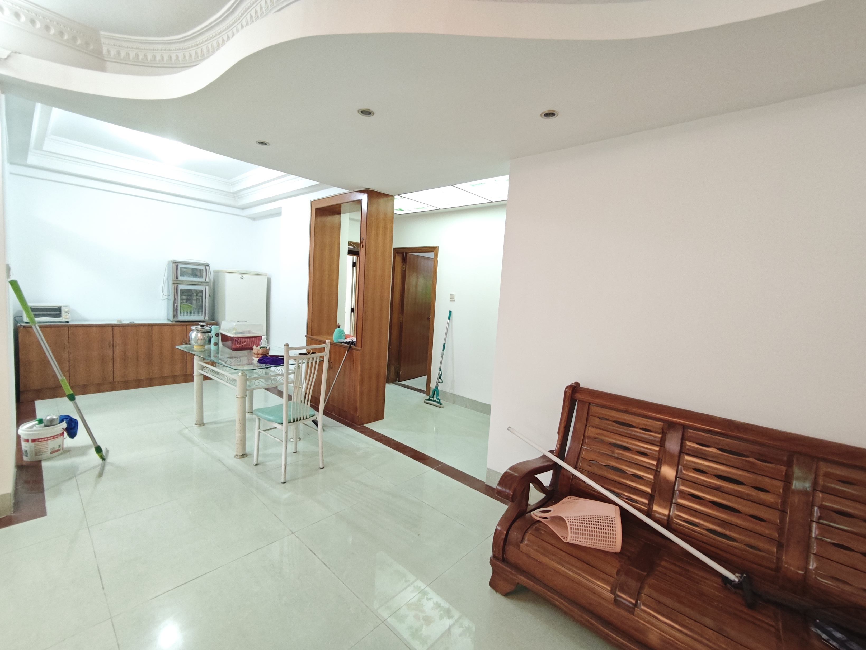 金城苑  3室2厅2卫    3200.0元/月 金城苑  3室2厅2卫    3200.0元/月室内图