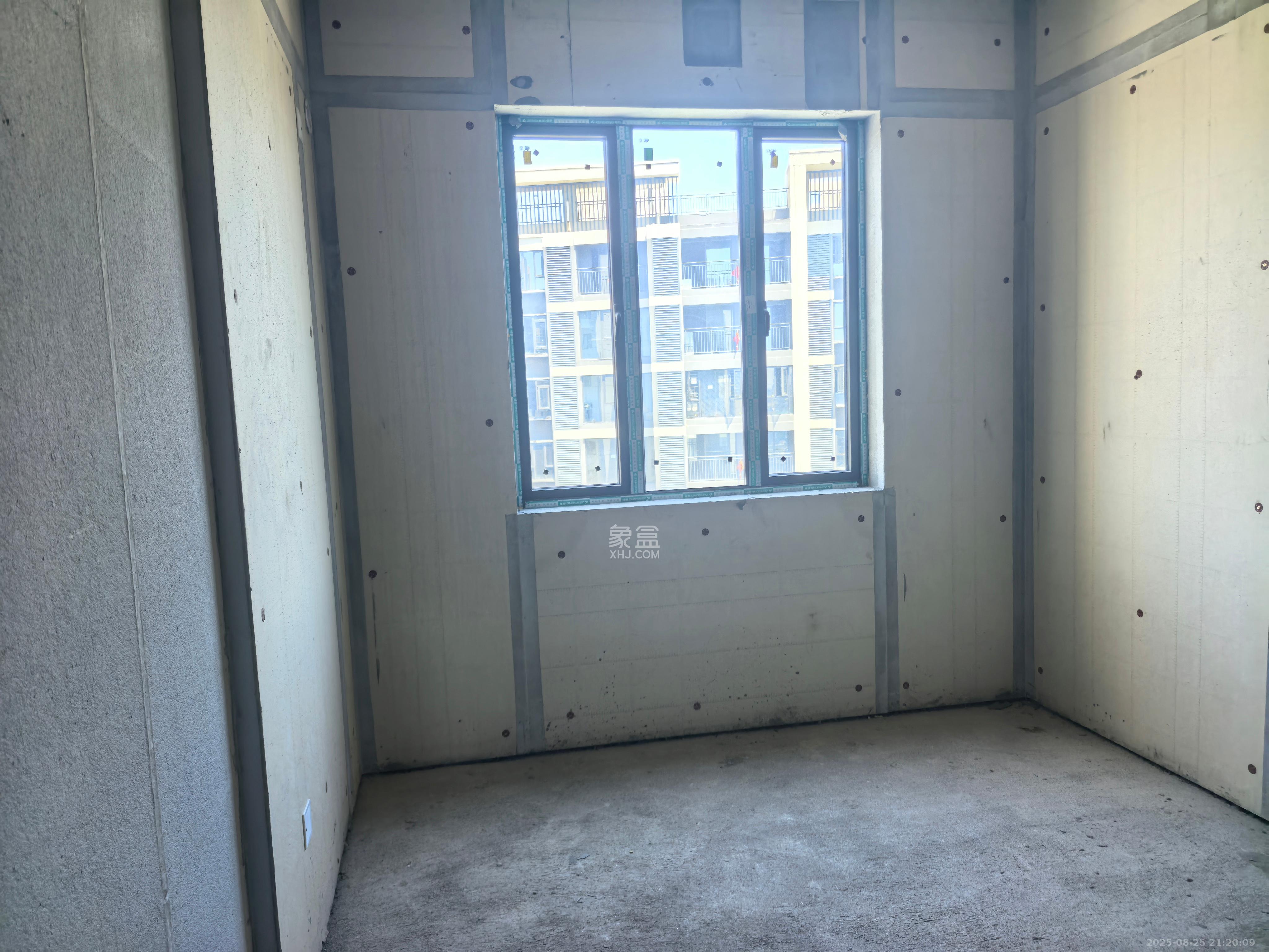 和景家园一期  2室2厅1卫    1000.0元/月 和景家园一期  2室2厅1卫    1000.0元/月室内图