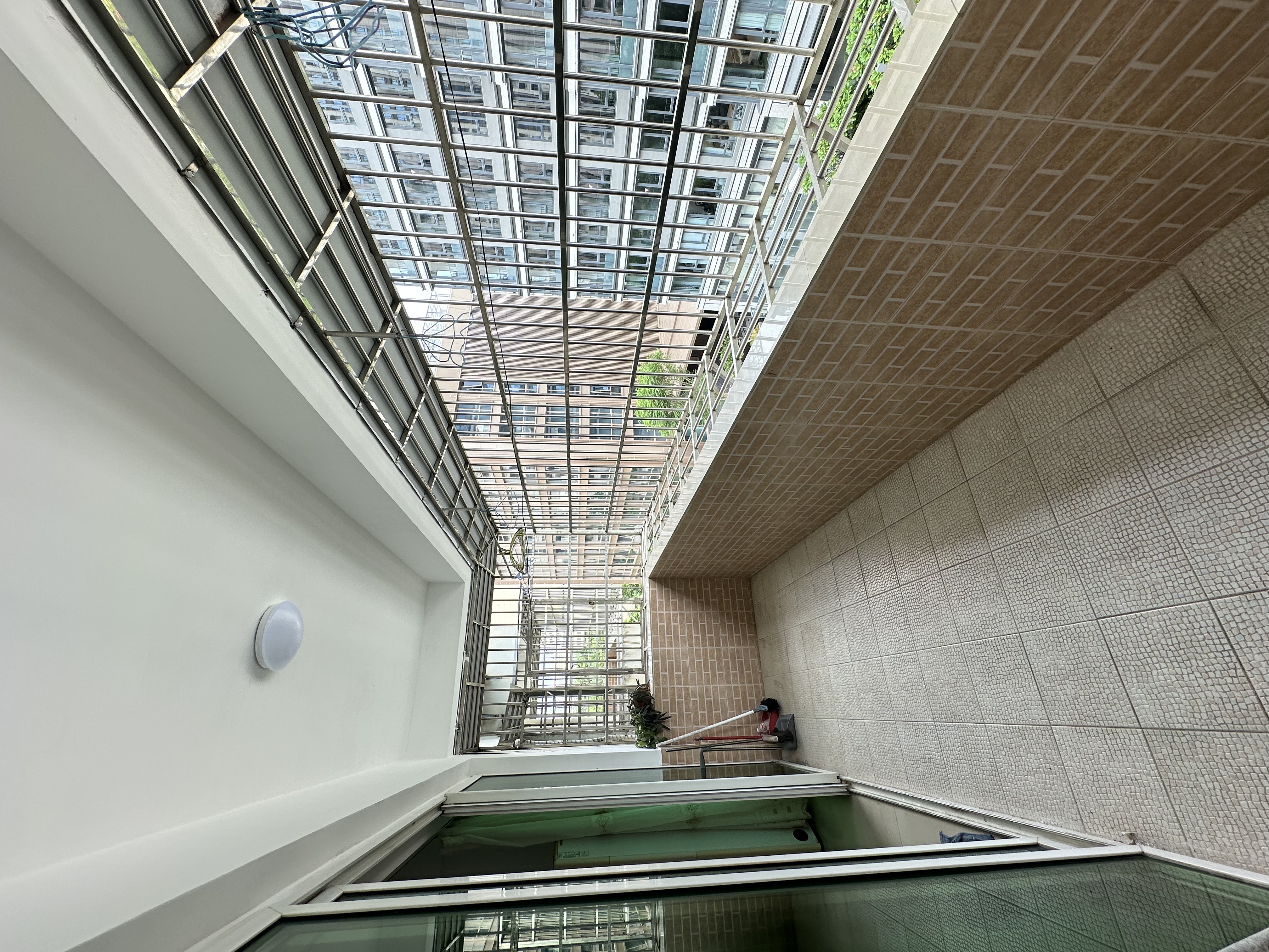 宇盛小区  3室2厅2卫    2800.0元/月室内图