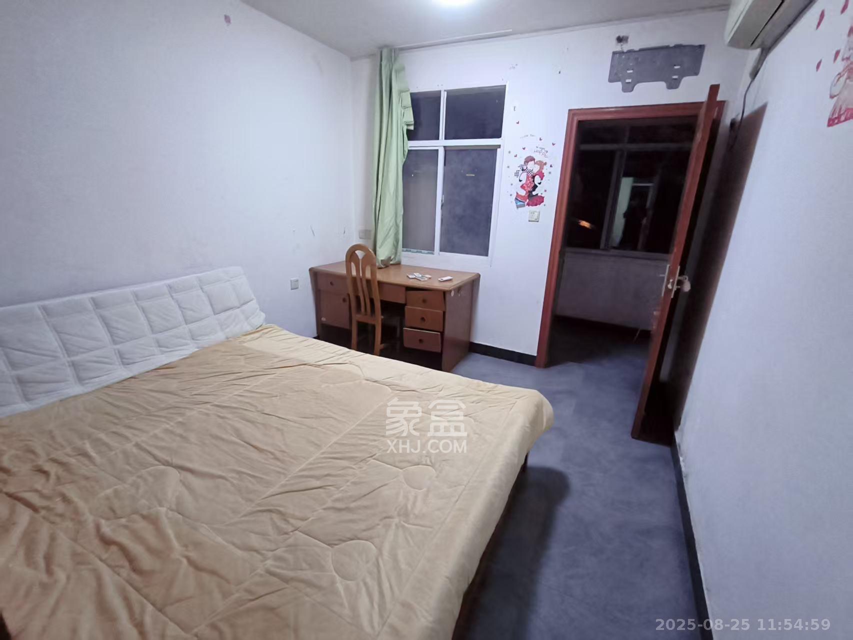 青山祠社区 2室1厅1卫 1300.0元/月 青山祠社区 2室1厅1卫 1300.0元/月室内图