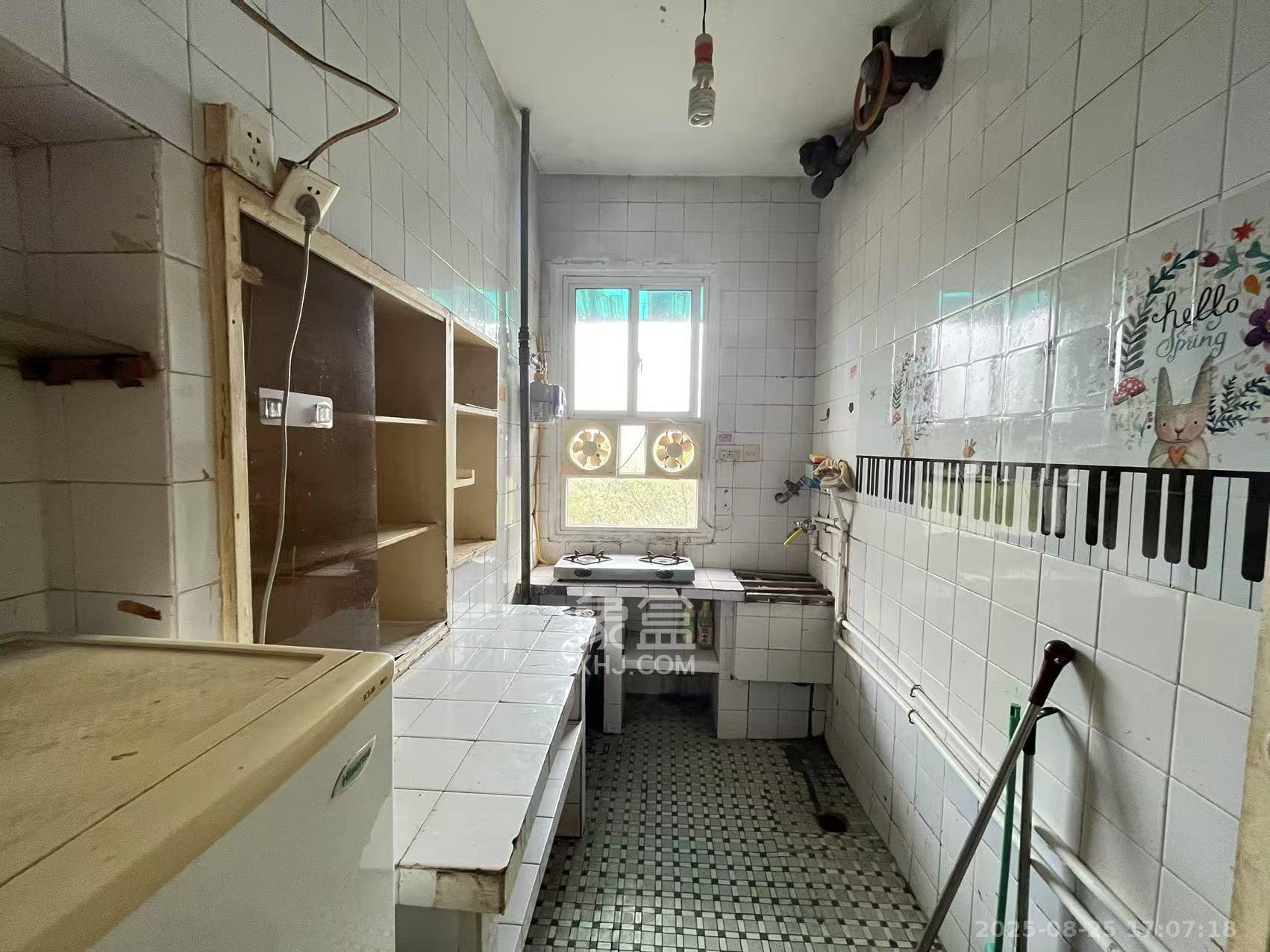 省委接待办宿舍 2室1厅1卫 2500.0元/月 省委接待办宿舍 2室1厅1卫 2500.0元/月室内图