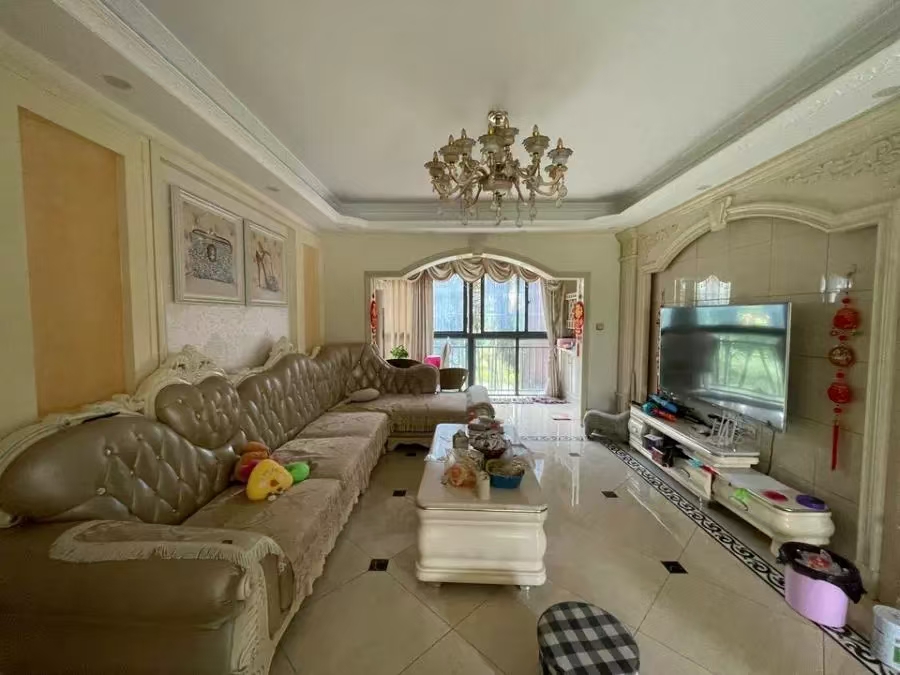 锦地翰城二期  4室2厅2卫    140.0万 锦地翰城二期  4室2厅2卫    140.0万