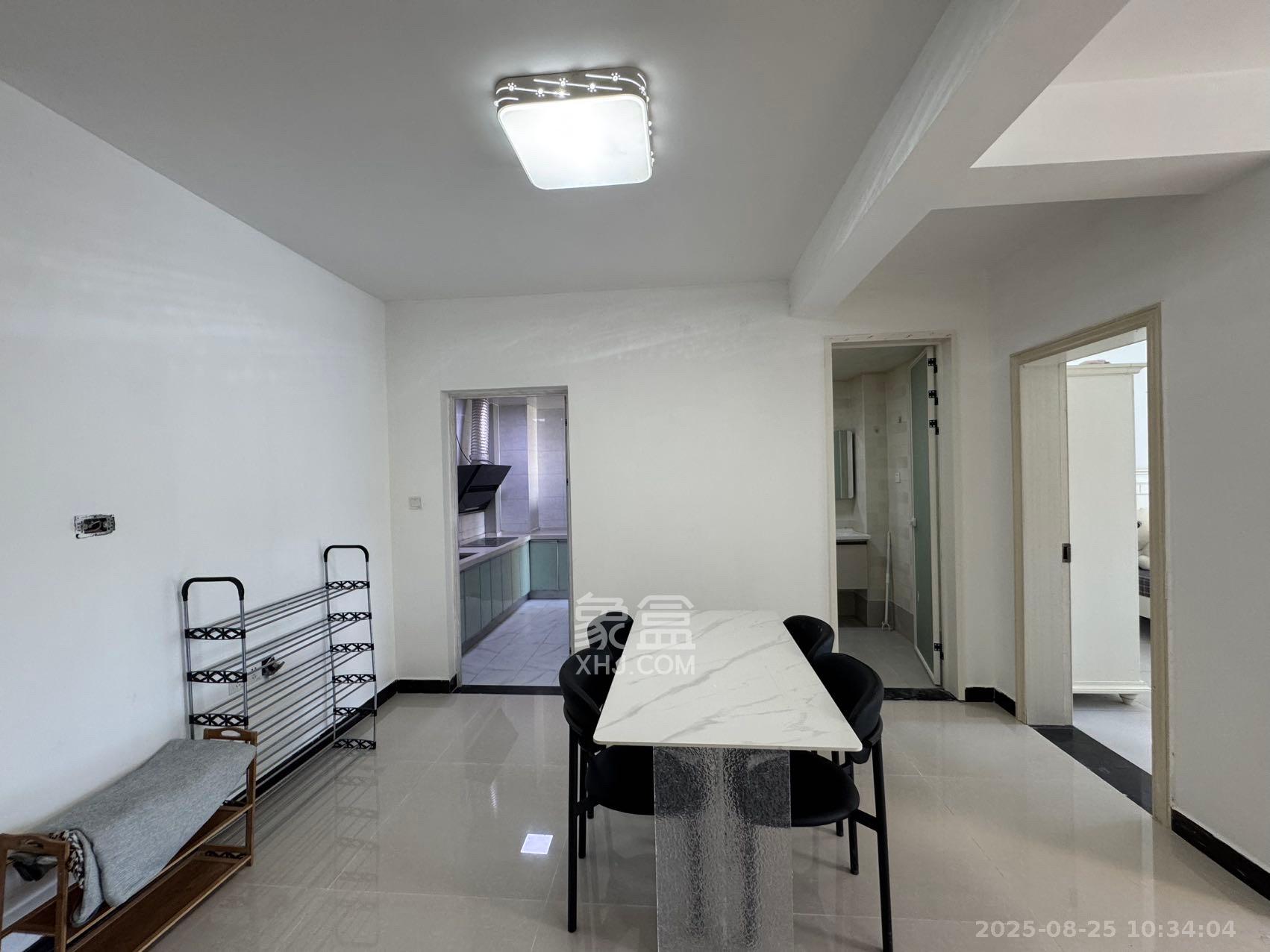 锦天金岸雅苑 3室1厅1卫 2600.0元/月 锦天金岸雅苑 3室1厅1卫 2600.0元/月室内图