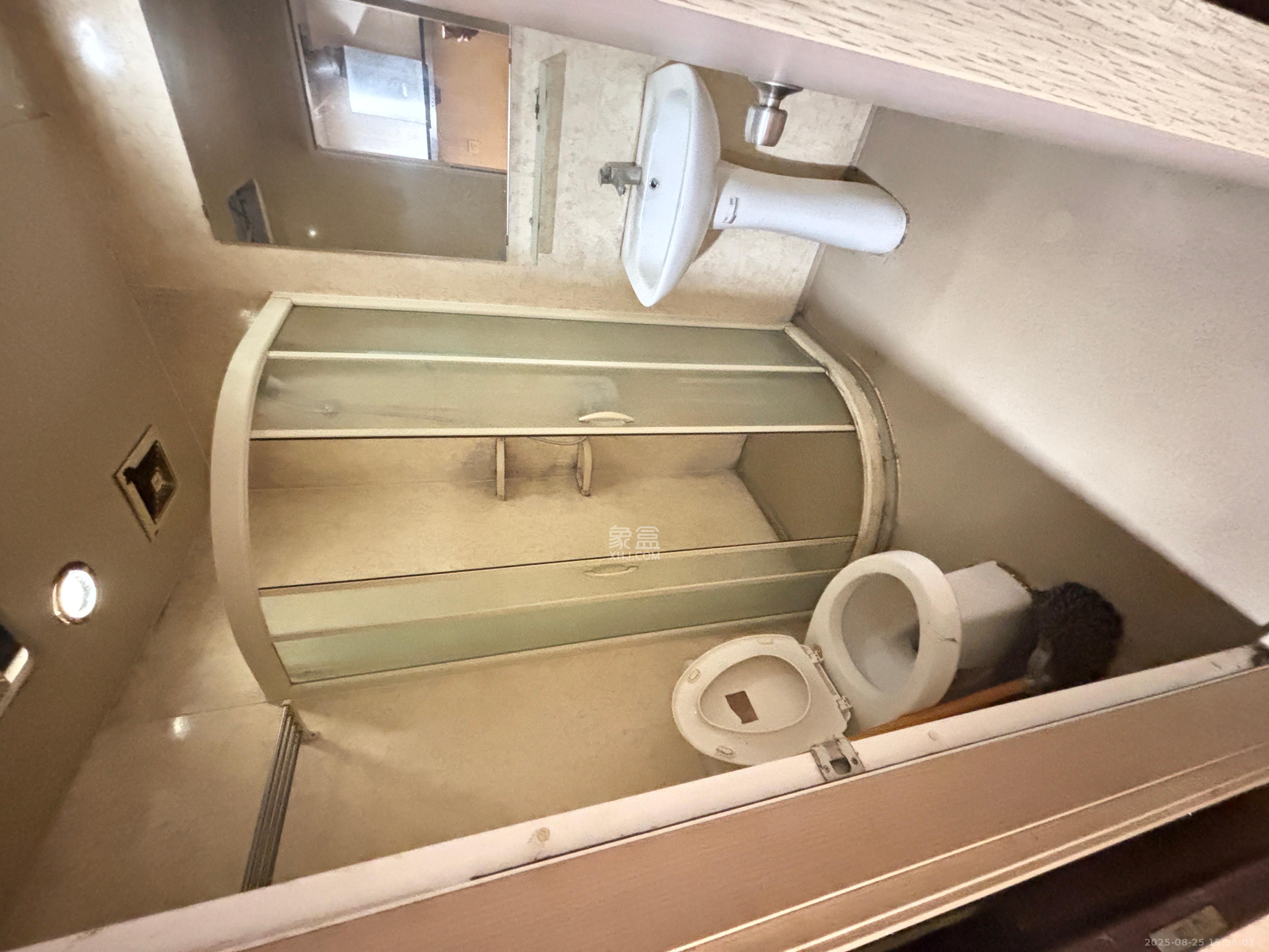 花漾年华(桂花园)  1室1厅1卫    1000.0元/月 花漾年华(桂花园)  1室1厅1卫    1000.0元/月室内图