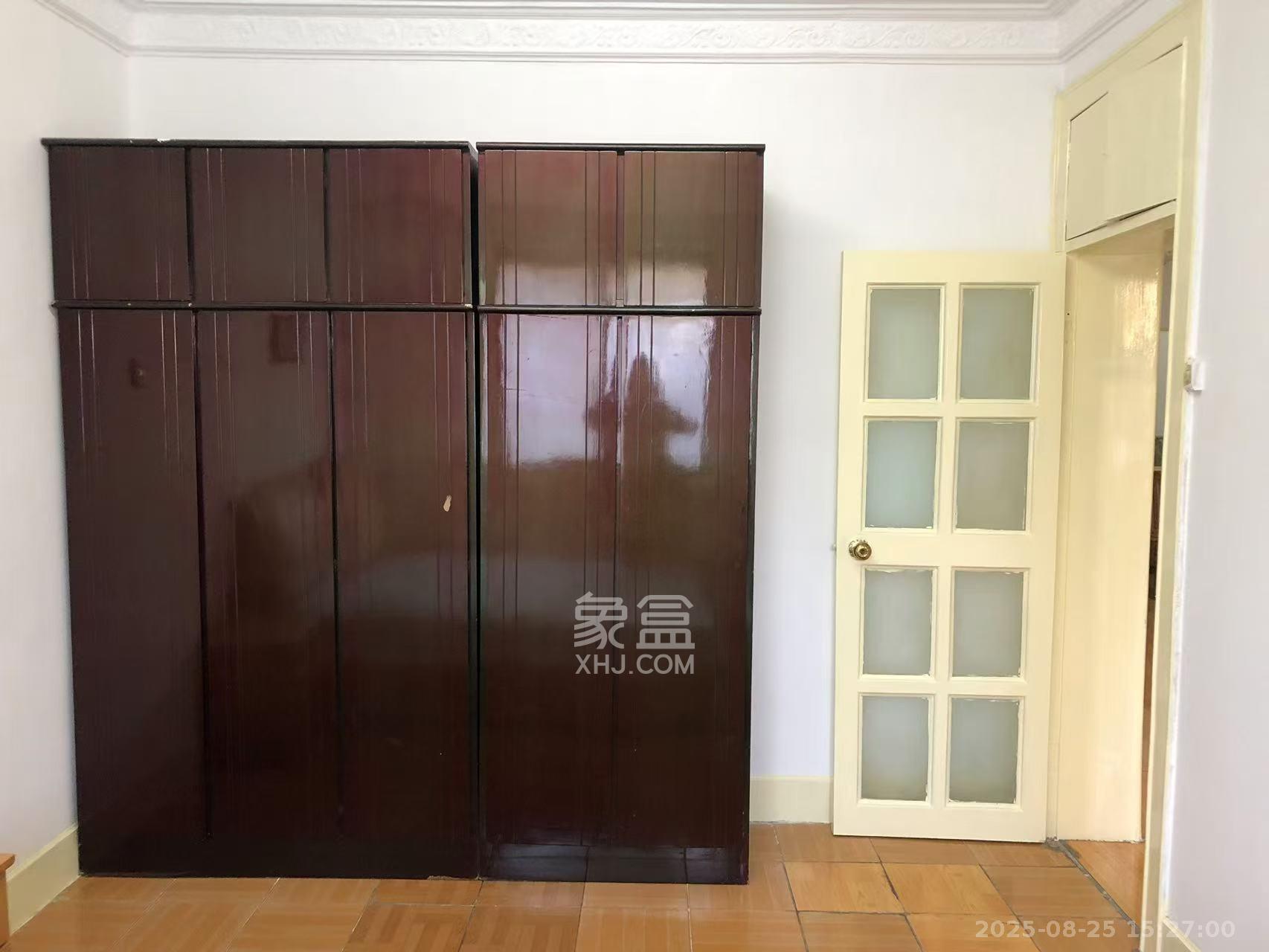 人民中路窑岭湘剧院单位房  2室1厅1卫   2000.00元/月室内图