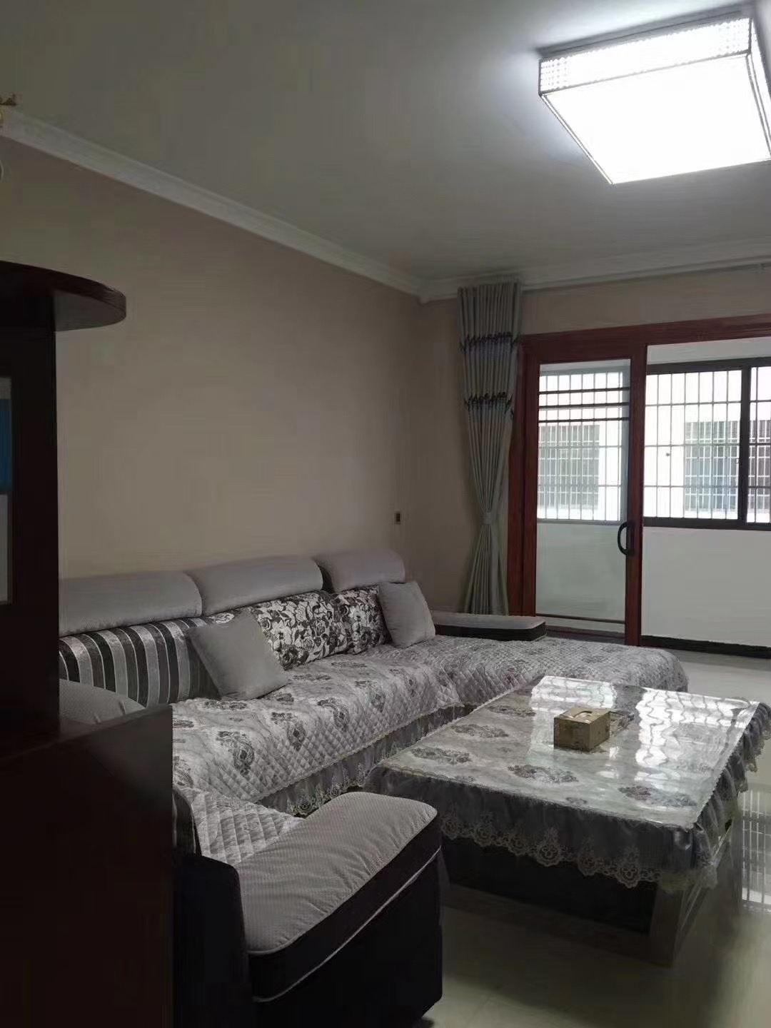 航院宿舍  3室2厅2卫    1200.0元/月 航院宿舍  3室2厅2卫    1200.0元/月室内图