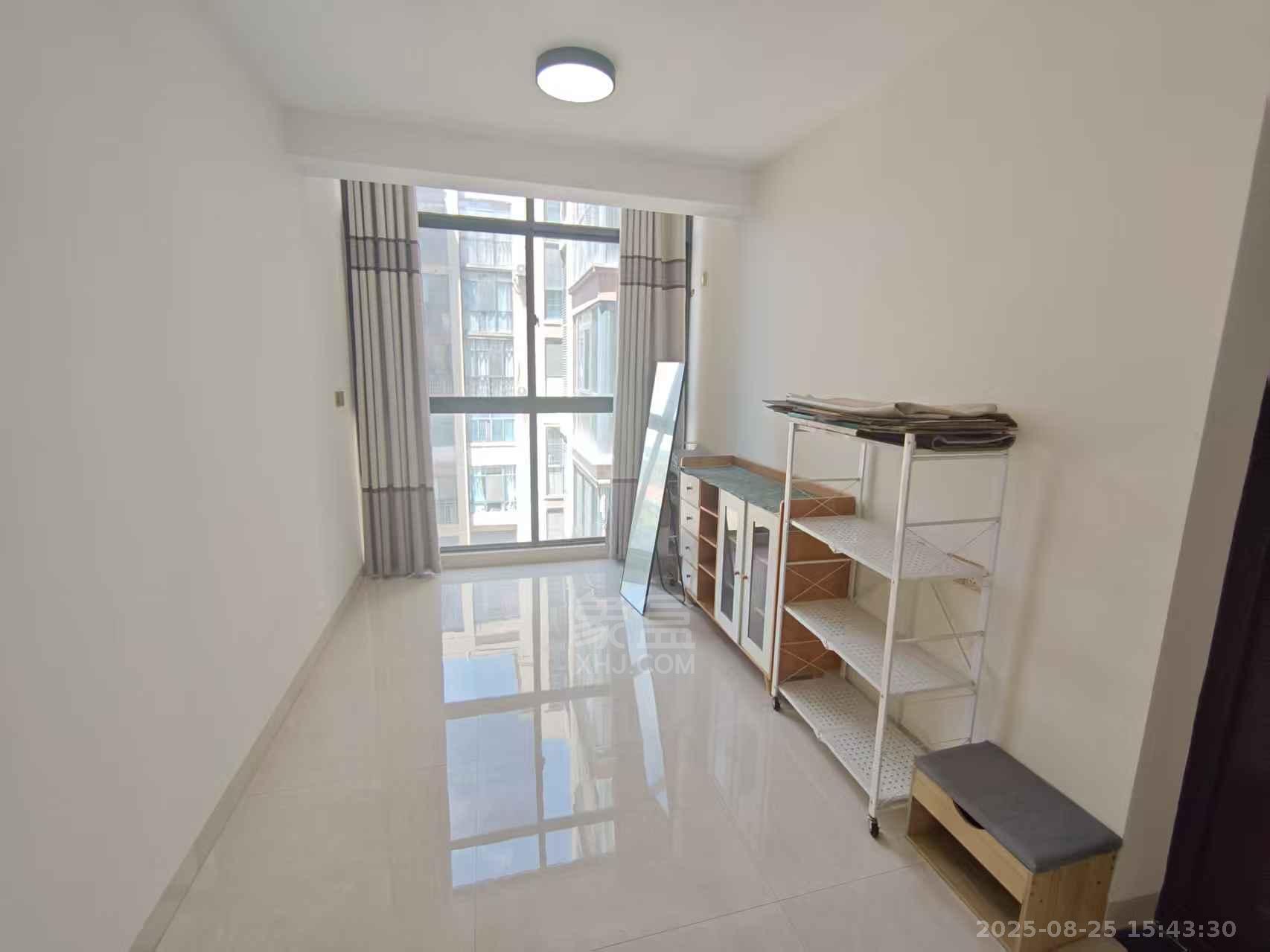 武广国际学苑  3室2厅1卫    1800.0元/月室内图