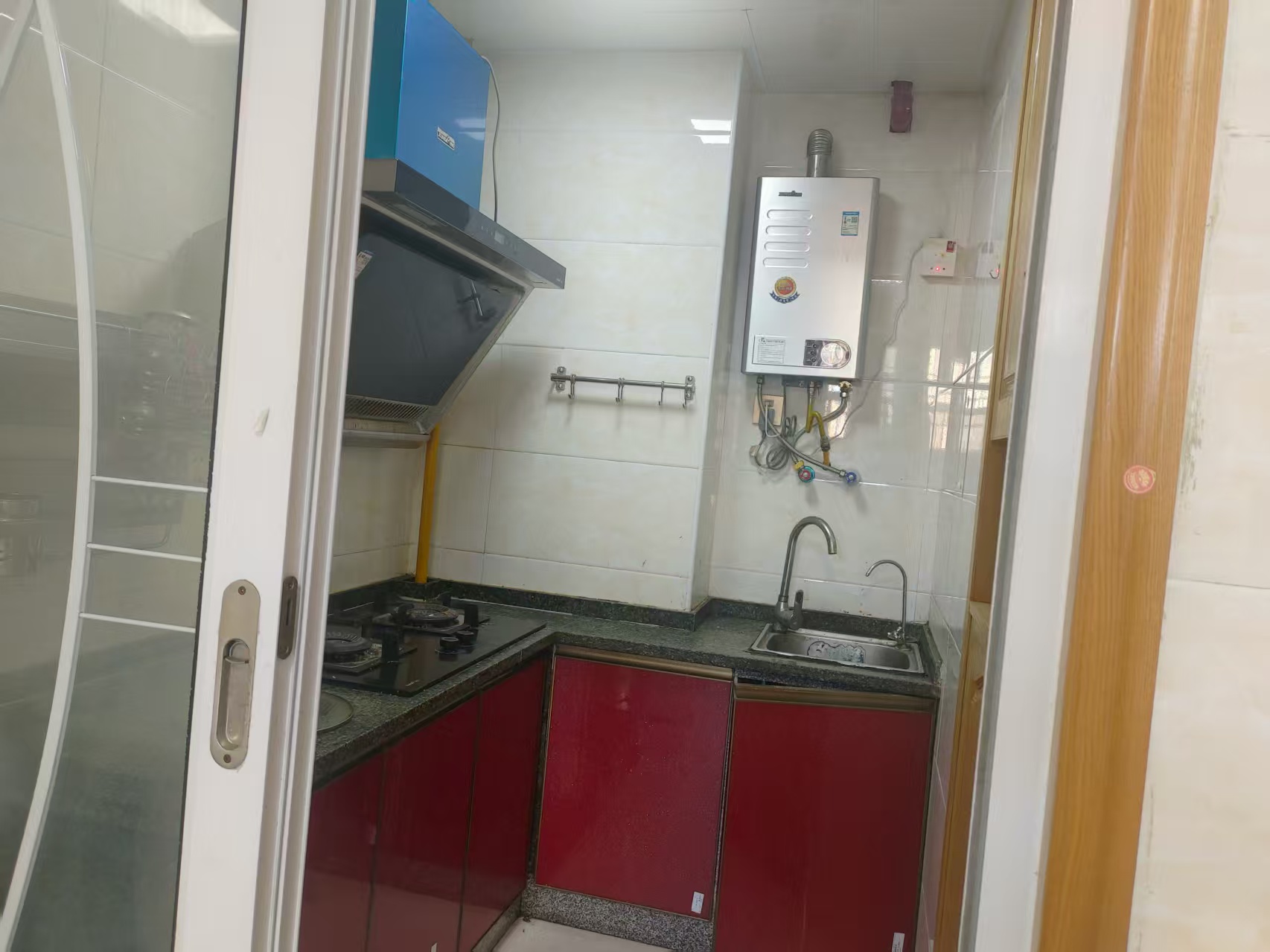 香格里拉 1室1厅1卫 800.0元/月 香格里拉 1室1厅1卫 800.0元/月室内图