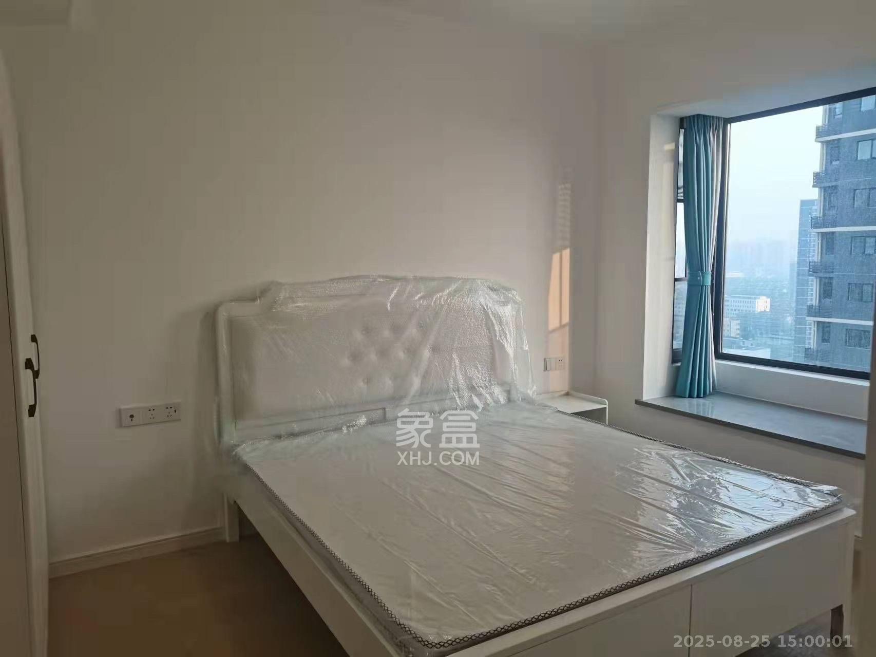 万科金色梦想C区 3室2厅2卫 3300.0元/月 万科金色梦想C区 3室2厅2卫 3300.0元/月室内图