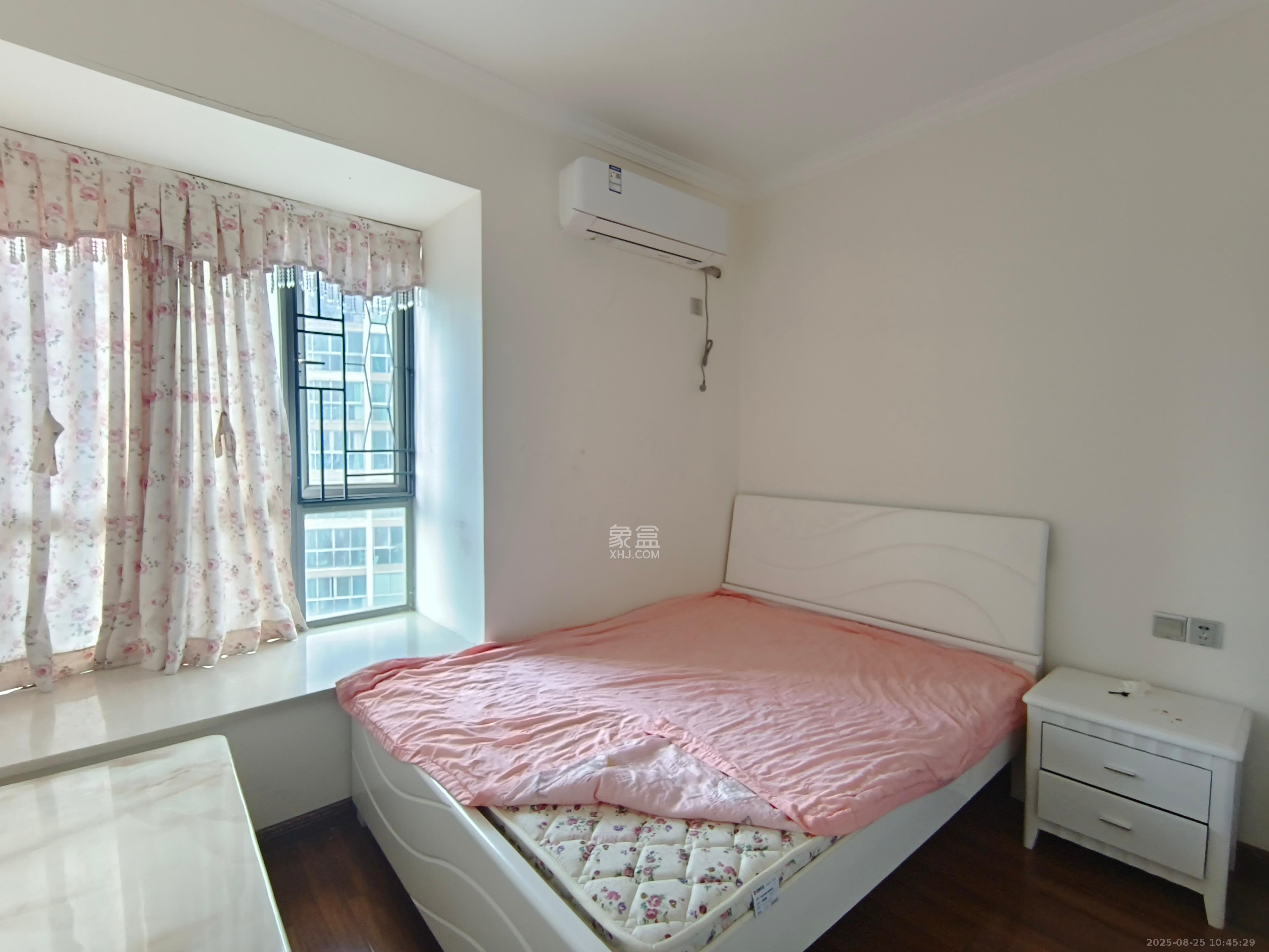 新城新世界一二三期  3室2厅1卫    2700.0元/月 新城新世界一二三期  3室2厅1卫    2700.0元/月室内图