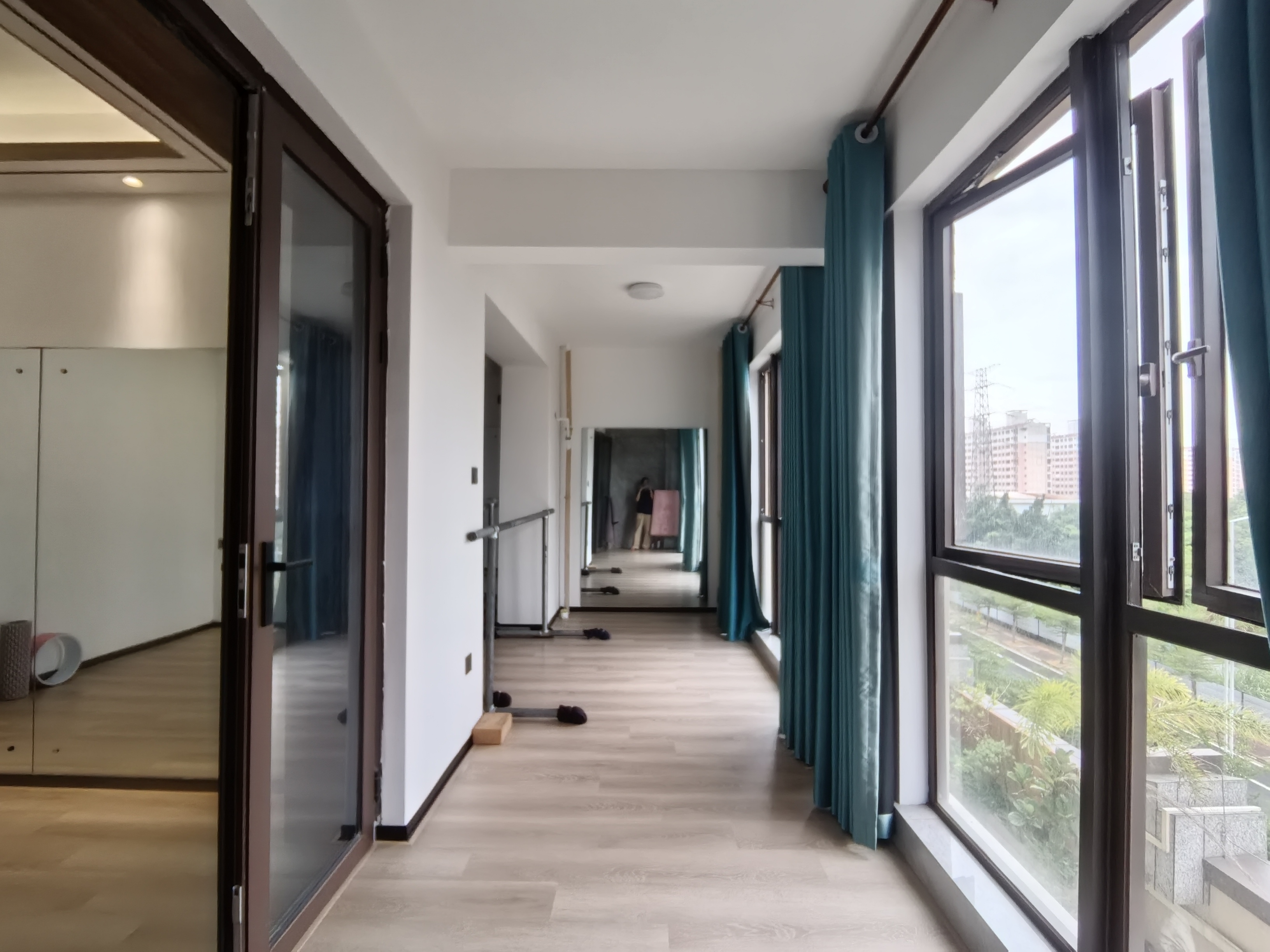 海航豪庭南苑 1室1厅1卫 2500.0元/月 海航豪庭南苑 1室1厅1卫 2500.0元/月室内图