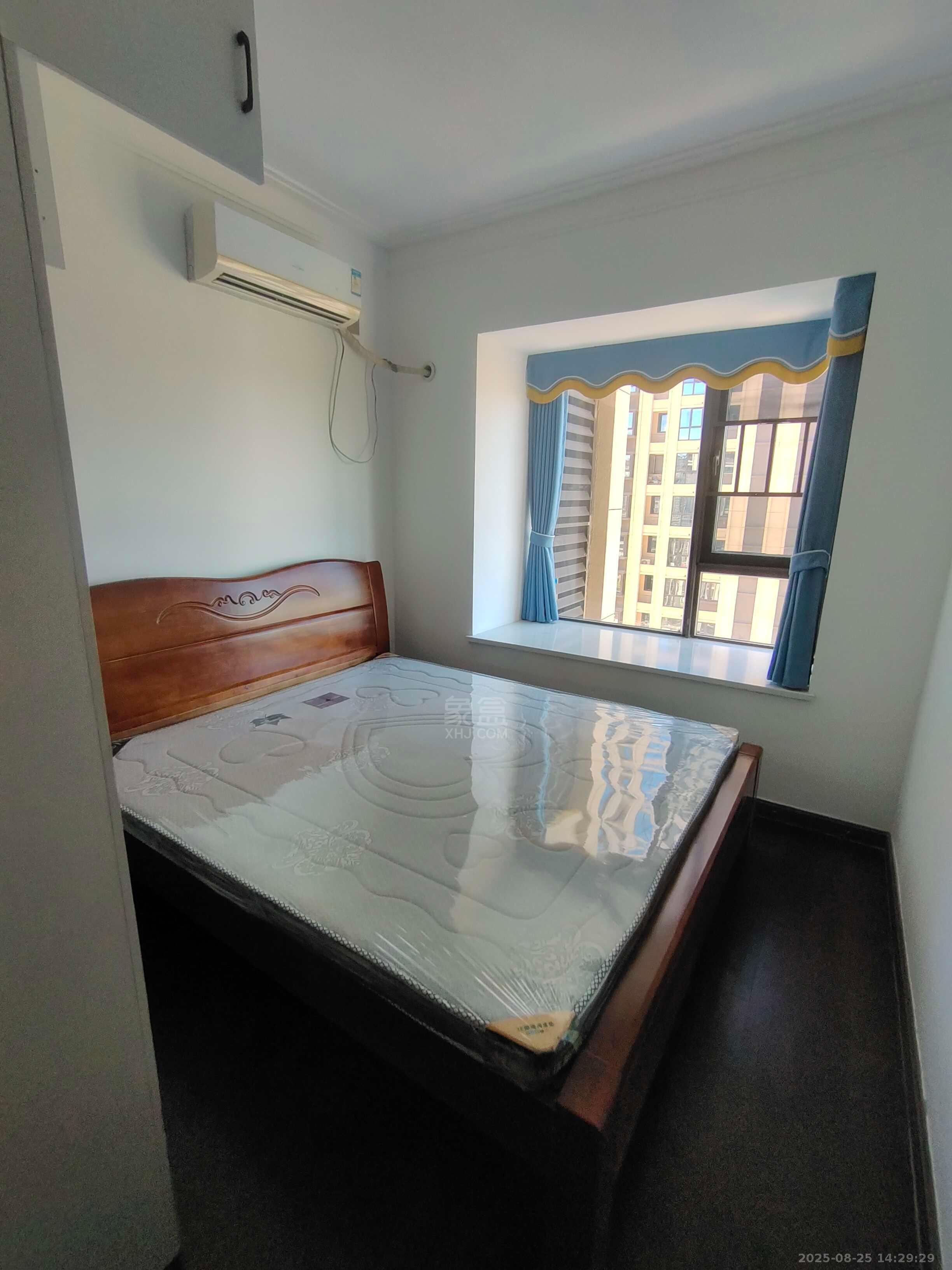 城际空间站 3室2厅2卫 1800.0元/月 城际空间站 3室2厅2卫 1800.0元/月室内图