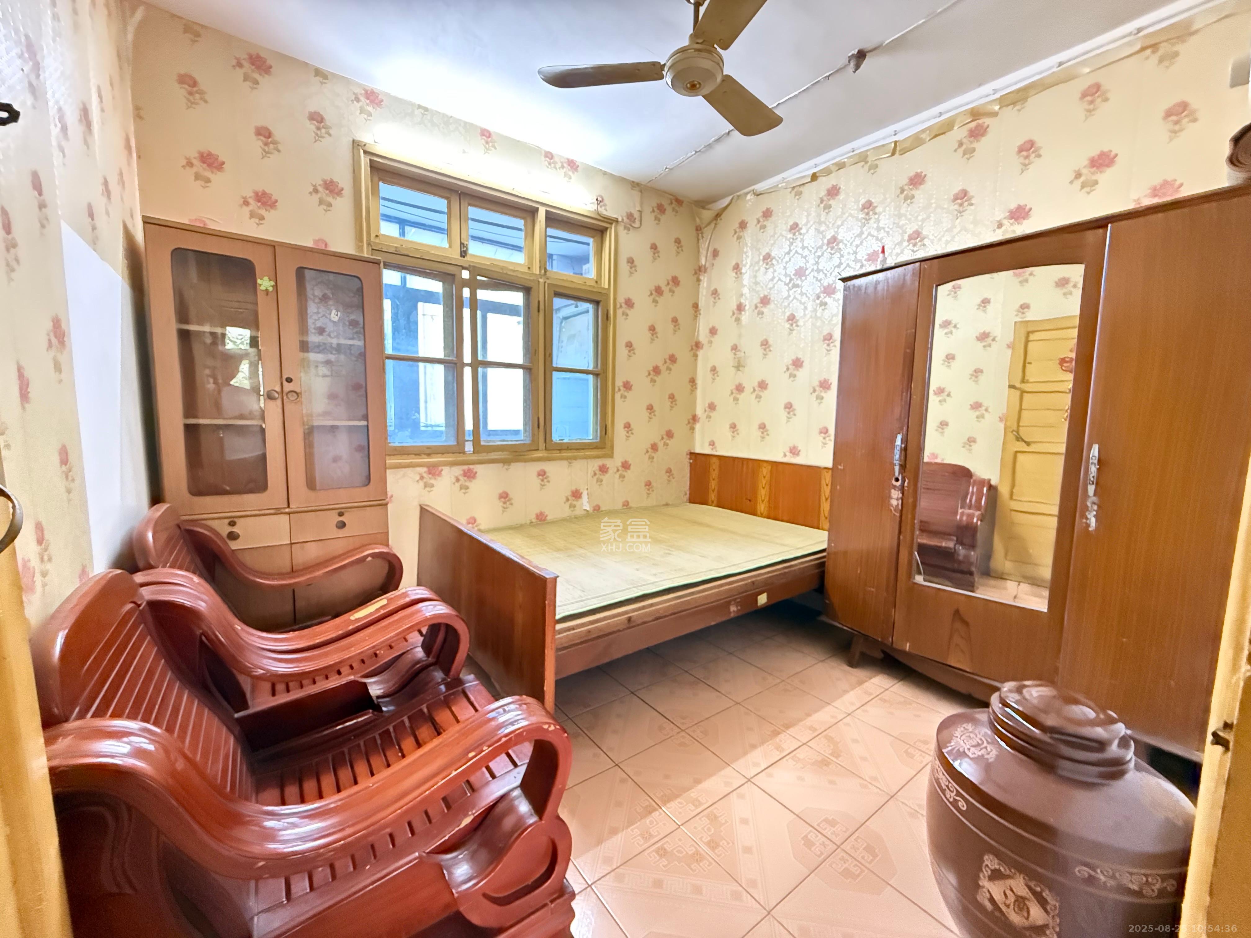 建安小区 2室1厅1卫 1100.0元/月 建安小区 2室1厅1卫 1100.0元/月室内图