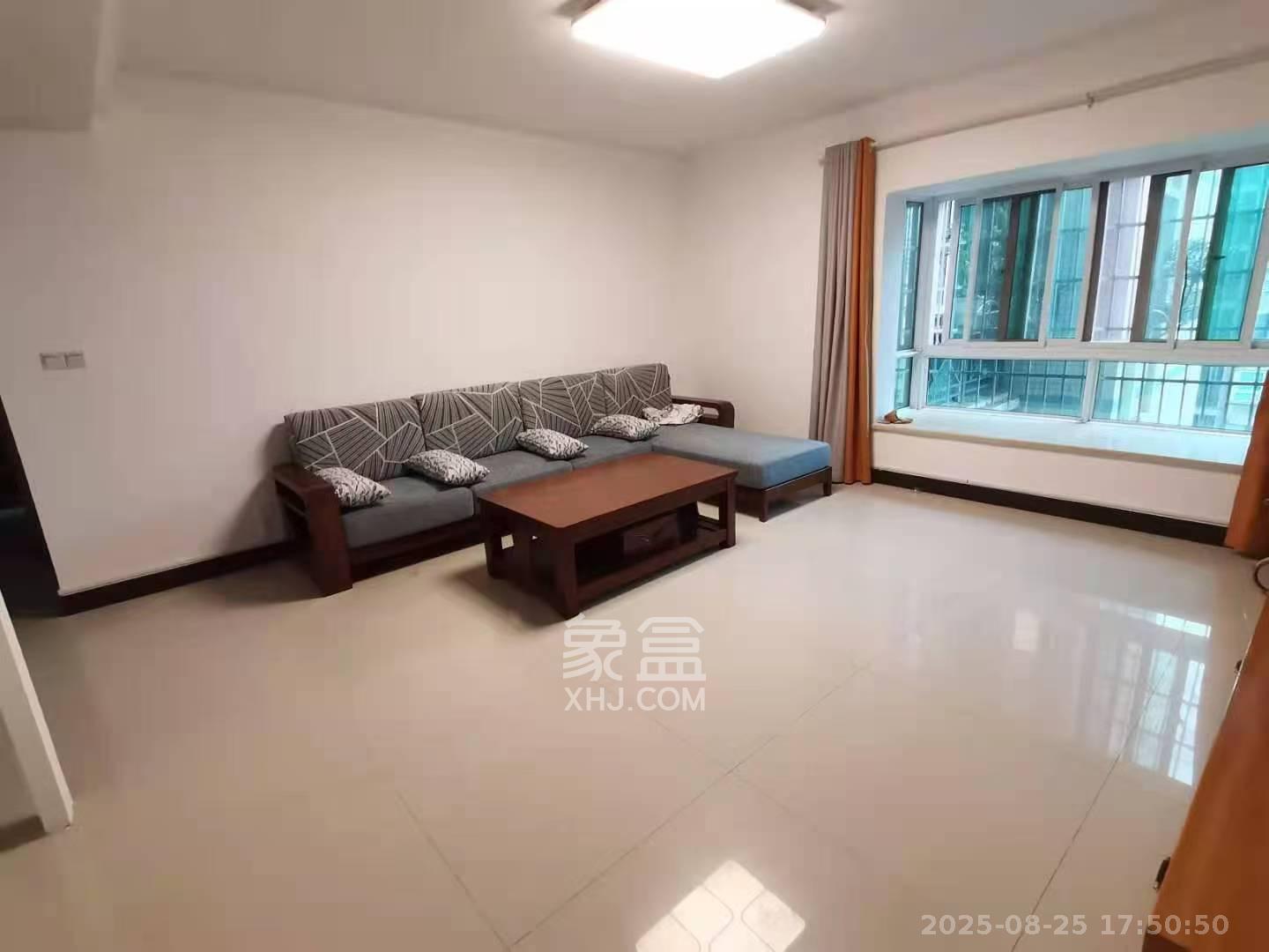 格林星城 3室2厅1卫 3000.0元/月 格林星城 3室2厅1卫 3000.0元/月室内图