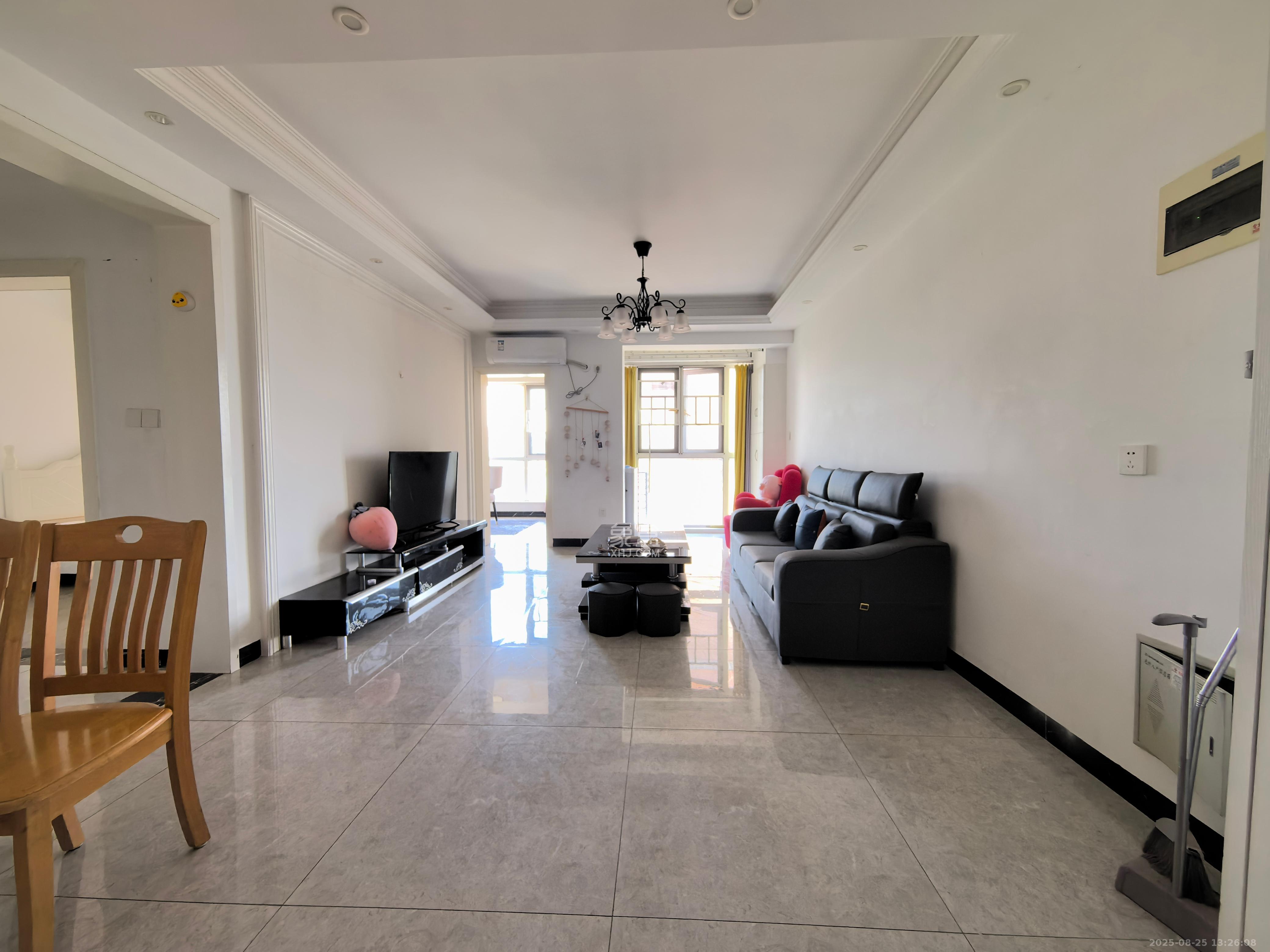 COCO蜜城  3室2厅1卫    2600.0元/月 COCO蜜城  3室2厅1卫    2600.0元/月室内图