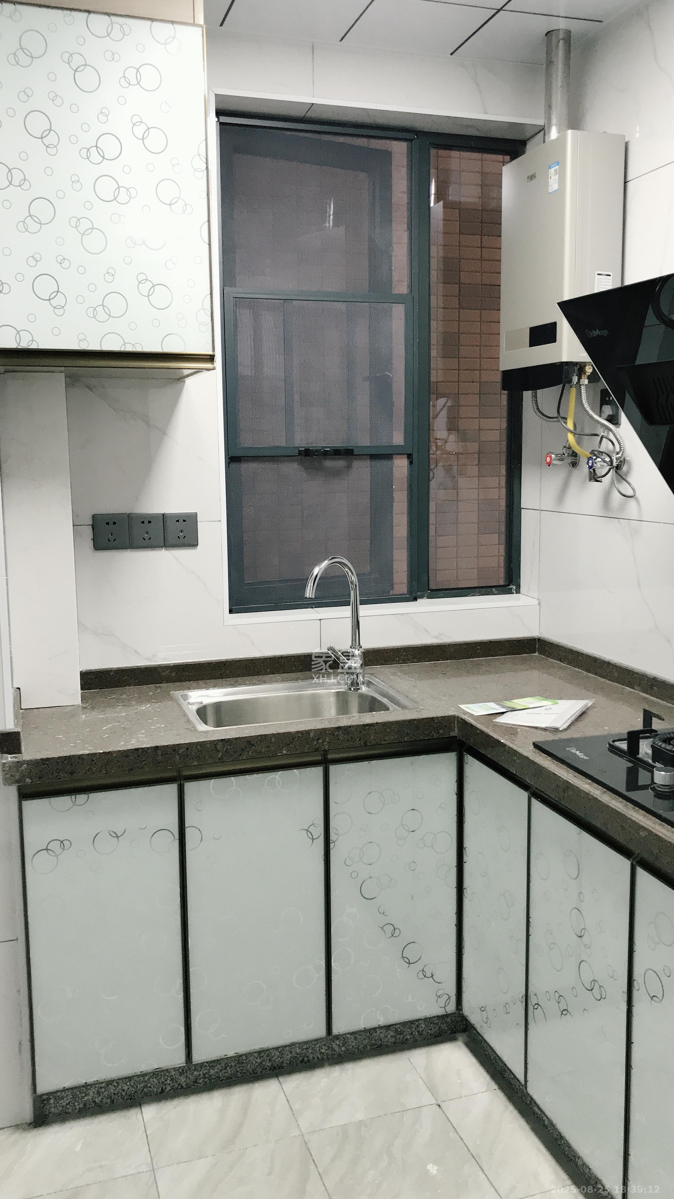 兴和佳苑安置小区  1室0厅0卫    1600.0元/月室内图