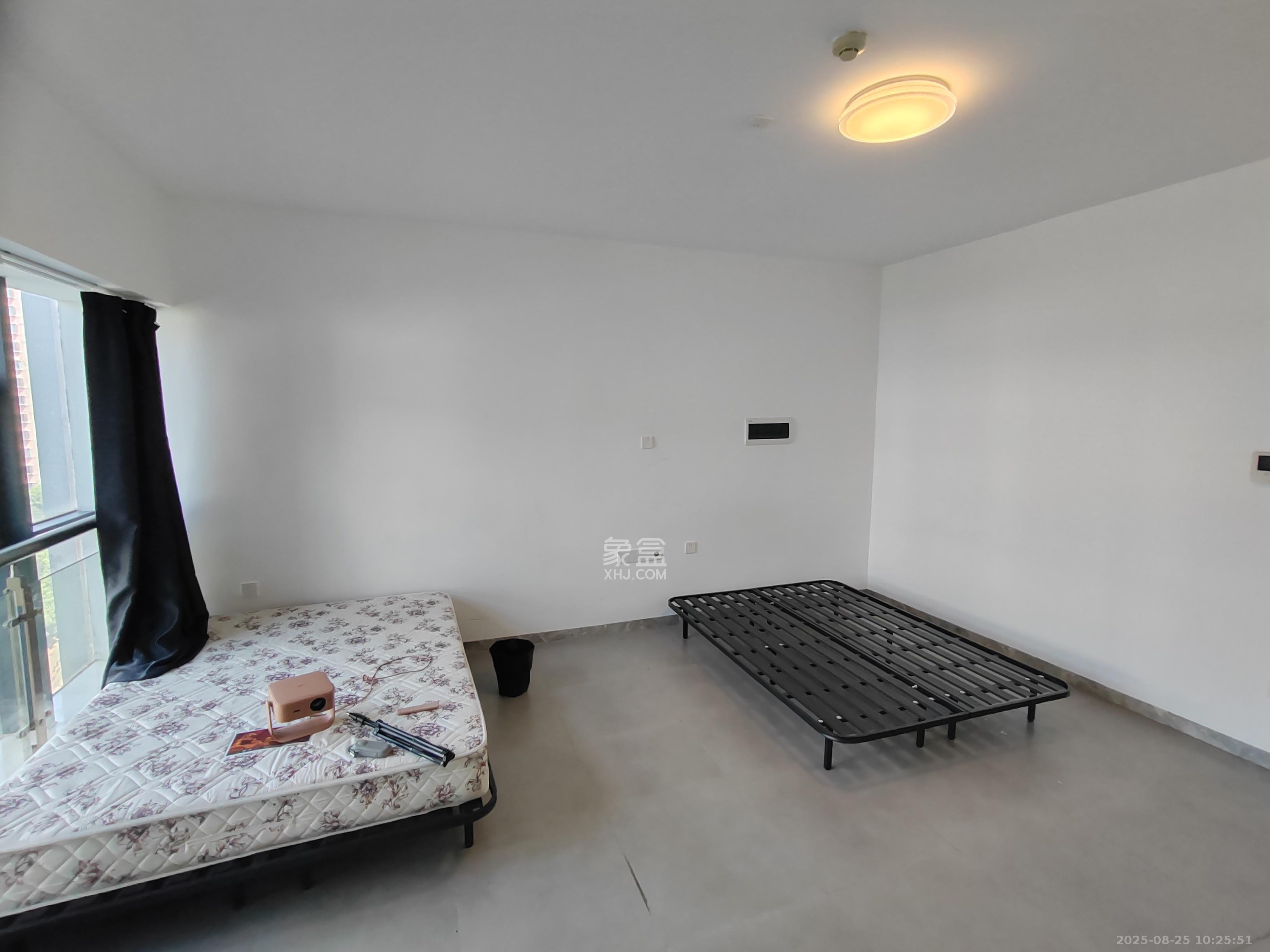 壹号公馆  2室1厅1卫    2000.0元/月 壹号公馆  2室1厅1卫    2000.0元/月室内图