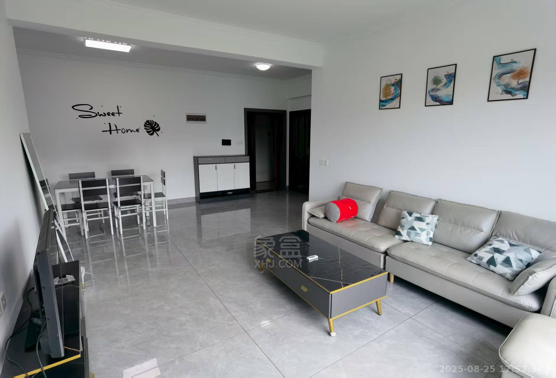 湖景名城 3室2厅1卫 1700.0元/月 湖景名城 3室2厅1卫 1700.0元/月室内图