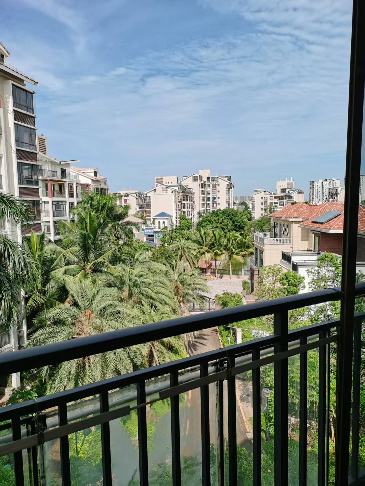 城市海岸二期  2室2厅1卫    2450.0元/月 城市海岸二期  2室2厅1卫    2450.0元/月室内图